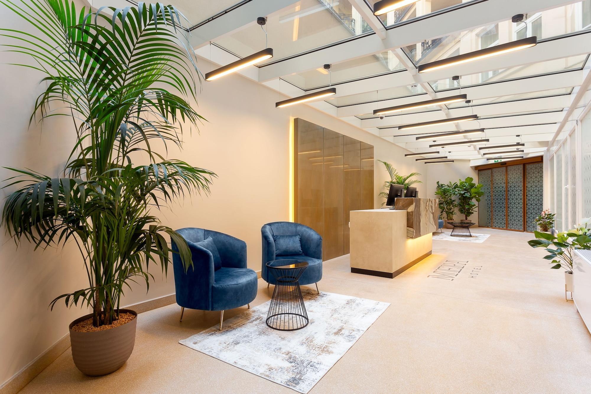 Vista Lobby Mera Hotel