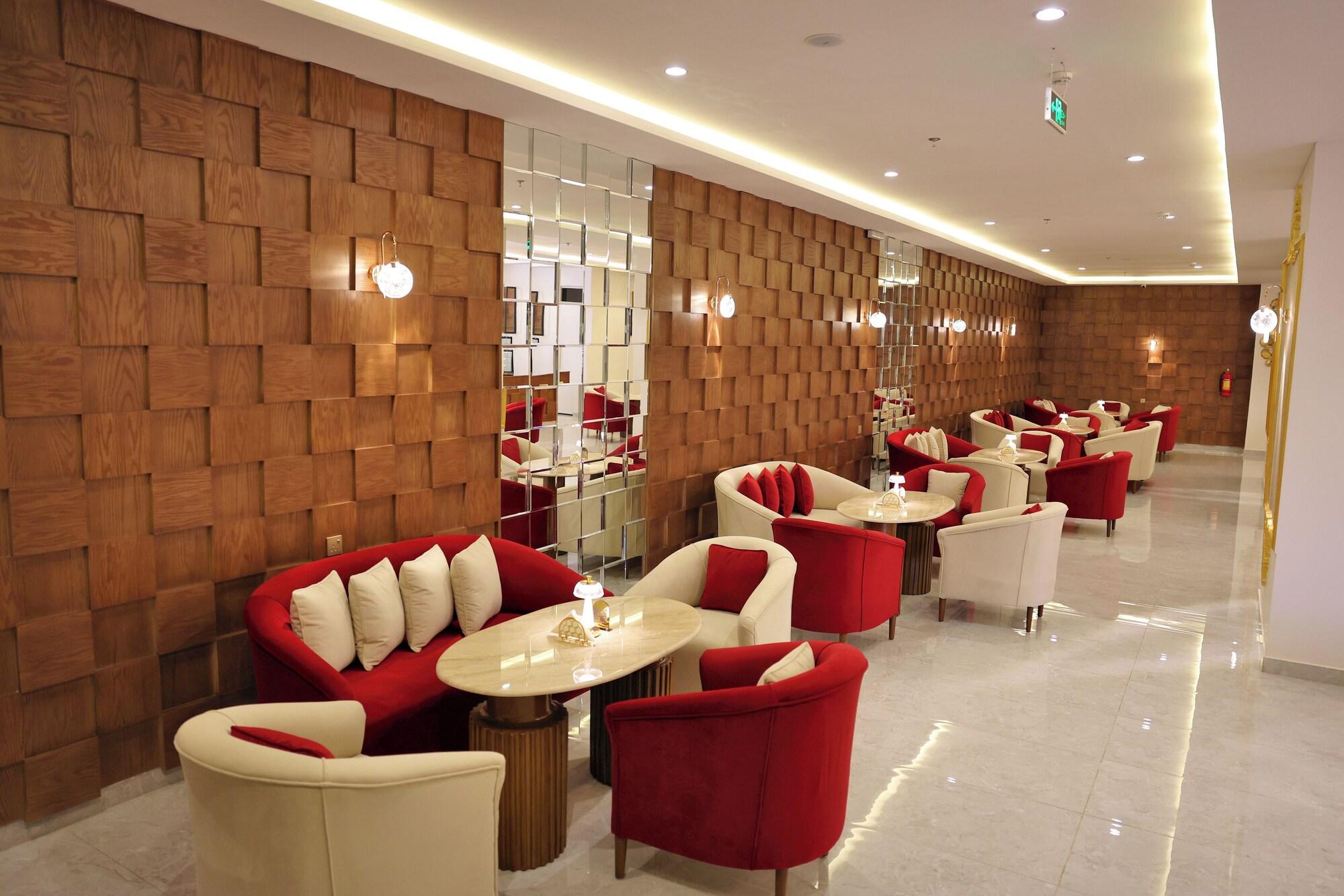 Bar/lounge alzuwain hotil