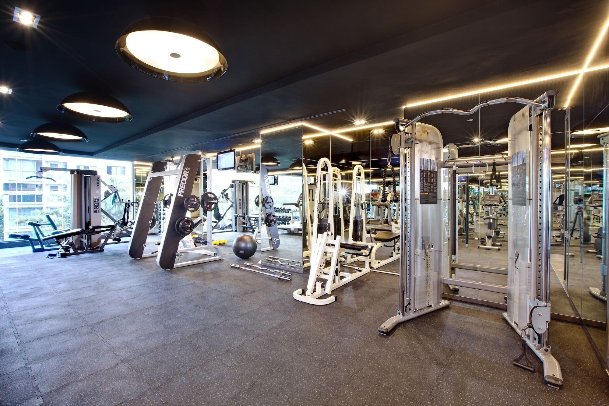 Gimnasio Grand Mercure Singapore Roxy