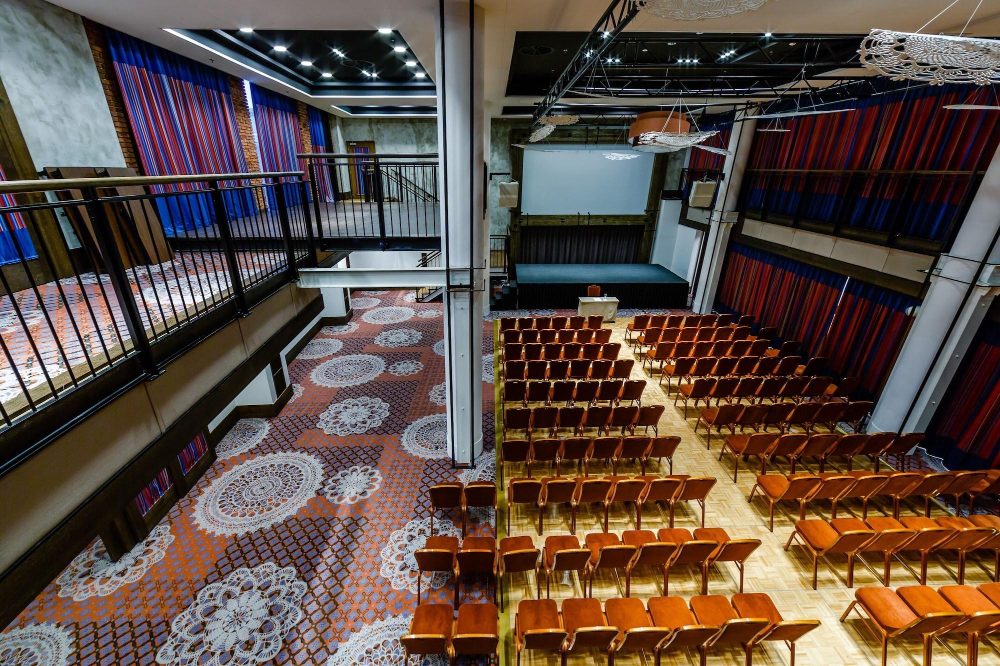 Sala de Reuniones Bristol Tradition and Luxury