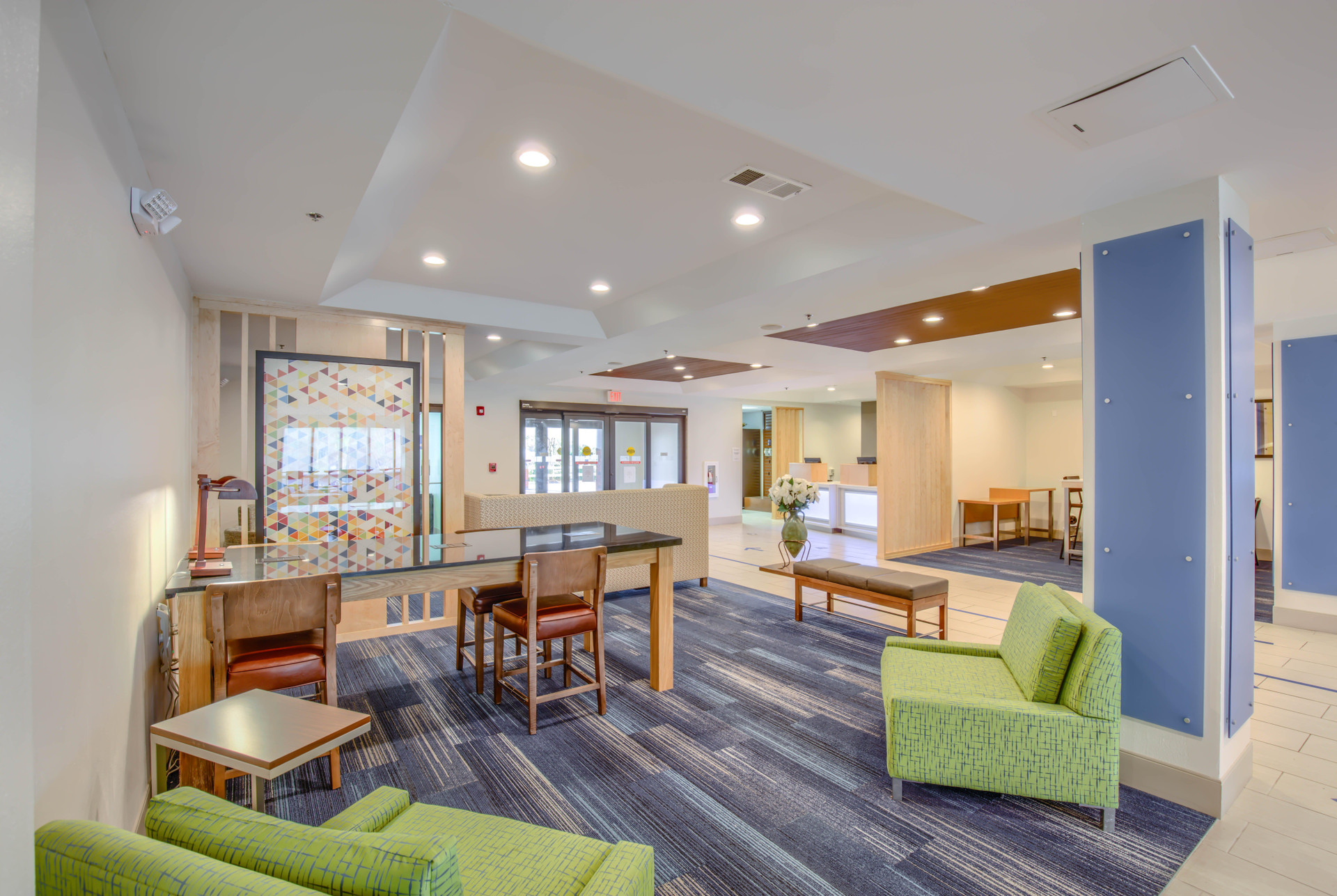 Vista Lobby Holiday Inn Express & Suites Gulf Shores by IHG