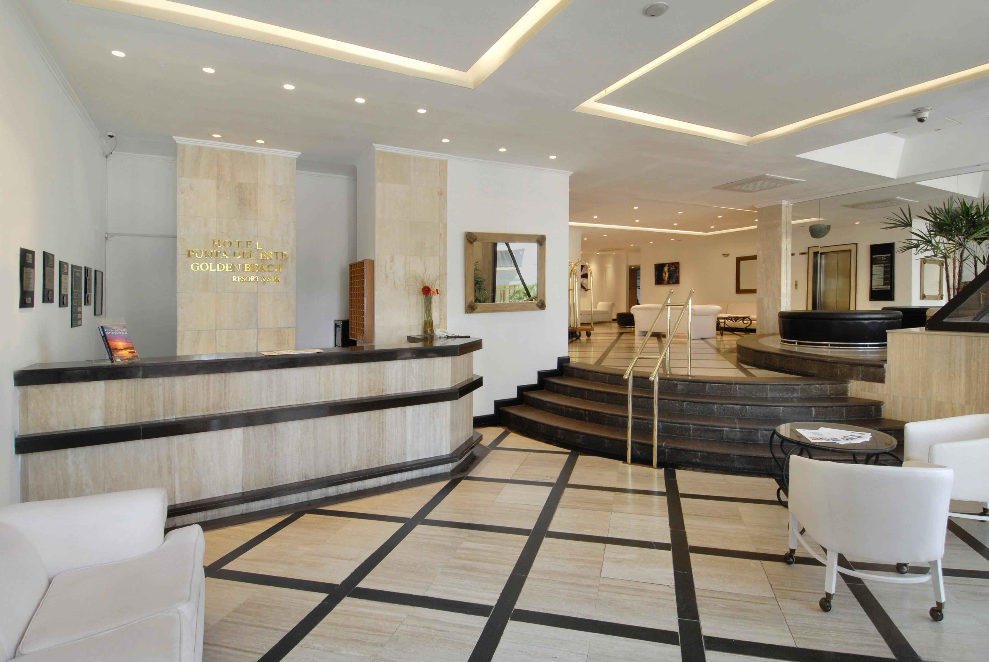 Vista Lobby Golden Beach