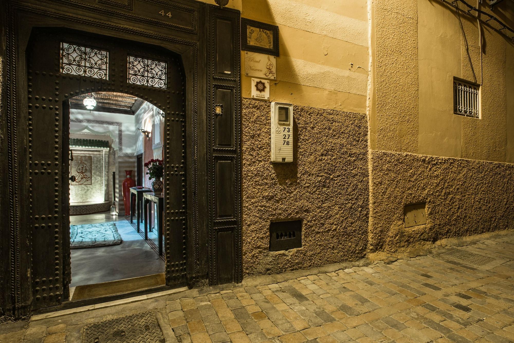 Vista Exterior Riad Nasreen