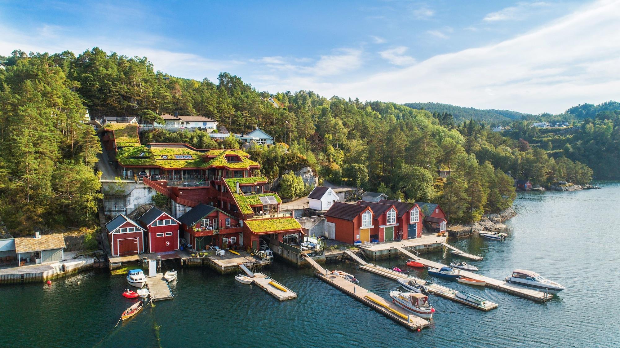 Varios Villa Oleanna