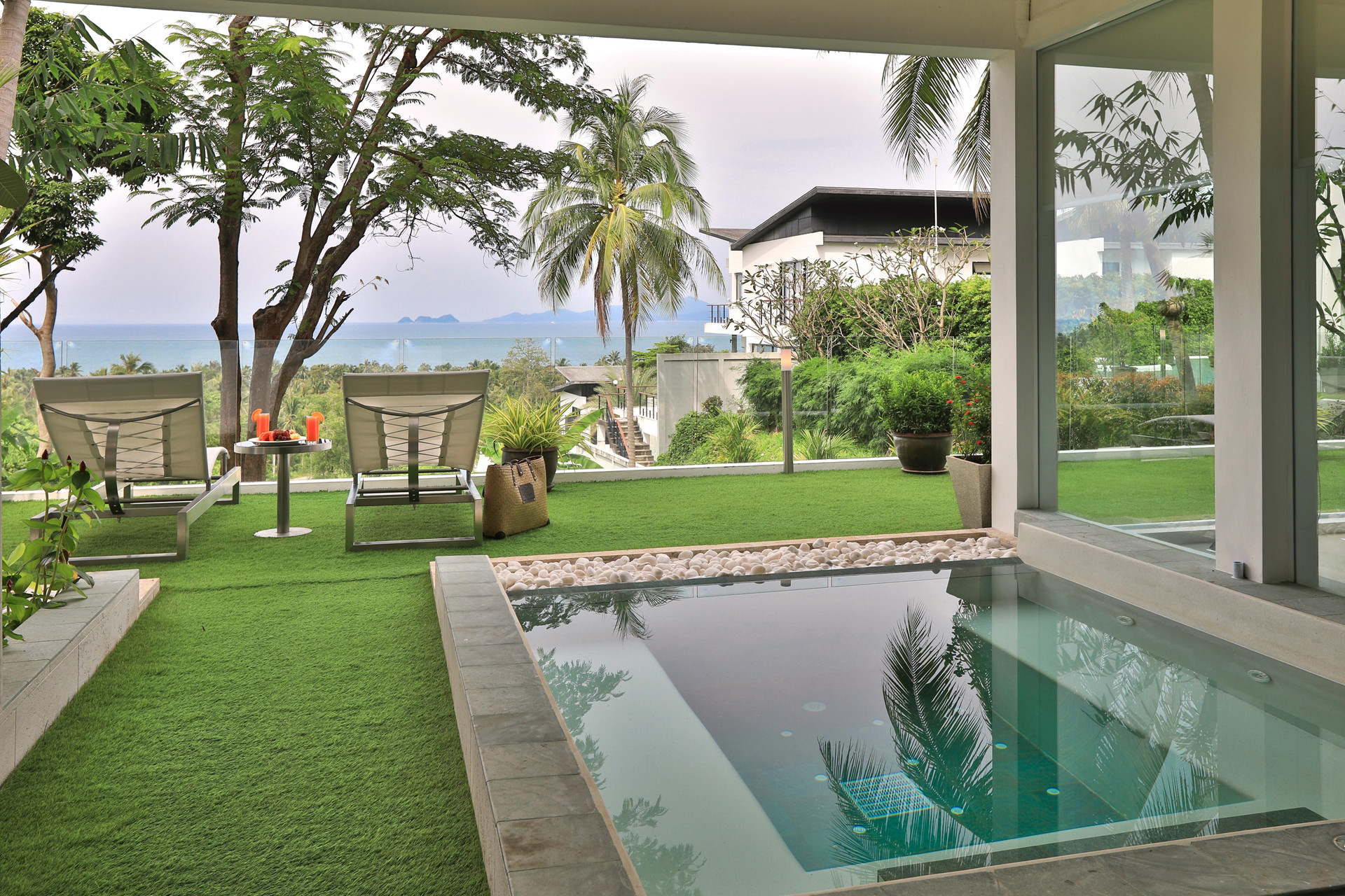 Vista Exterior Code Samui Hotel