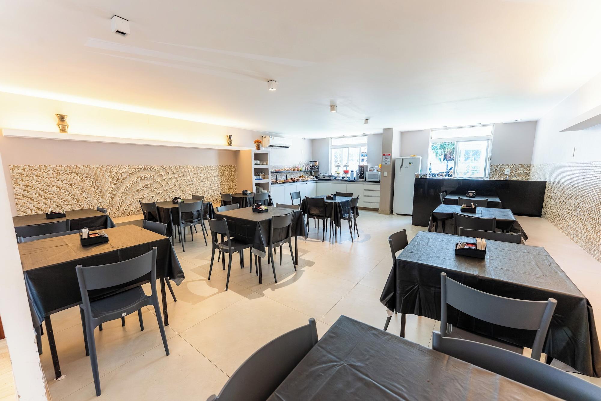 Restaurante Riviera Hotel by Bsb Inn
