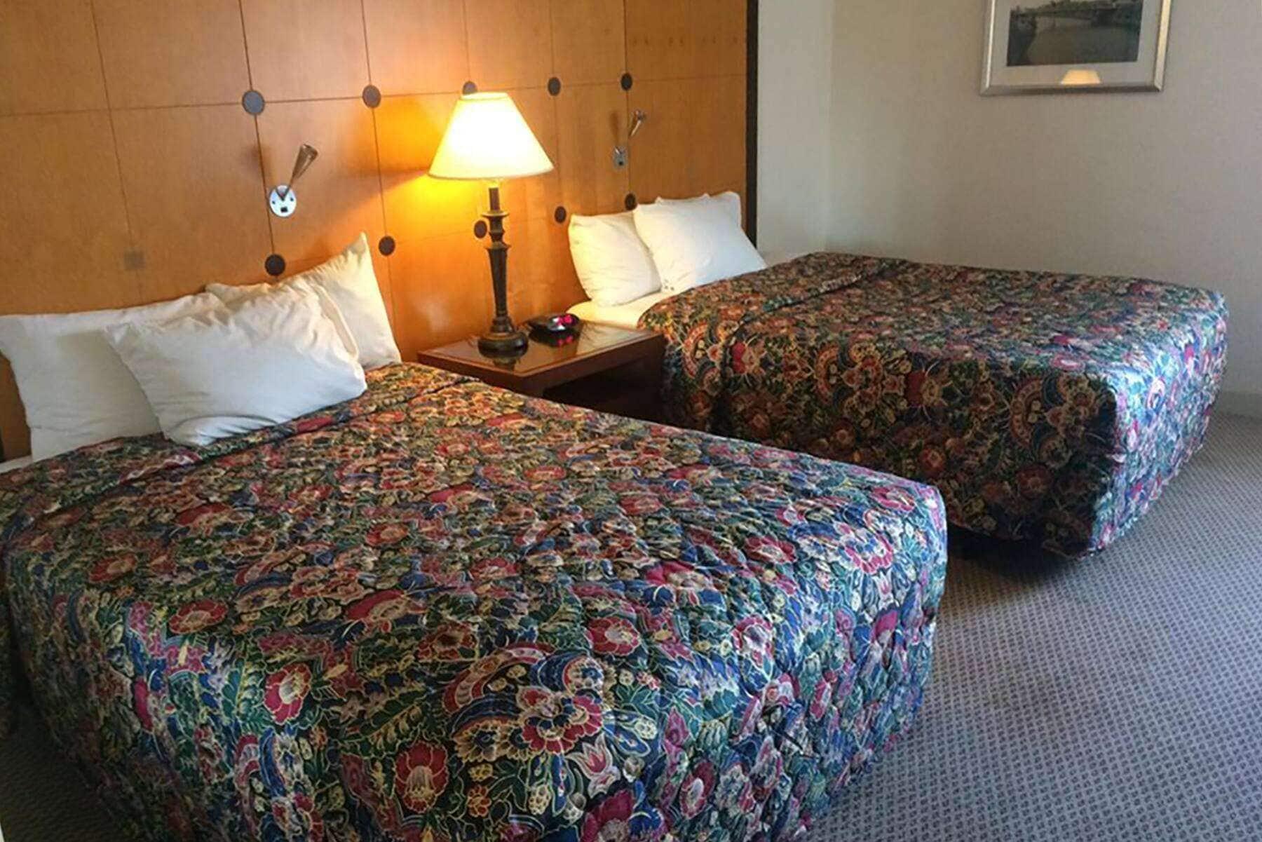 Varios Travelodge by Wyndham Brooklyn Center