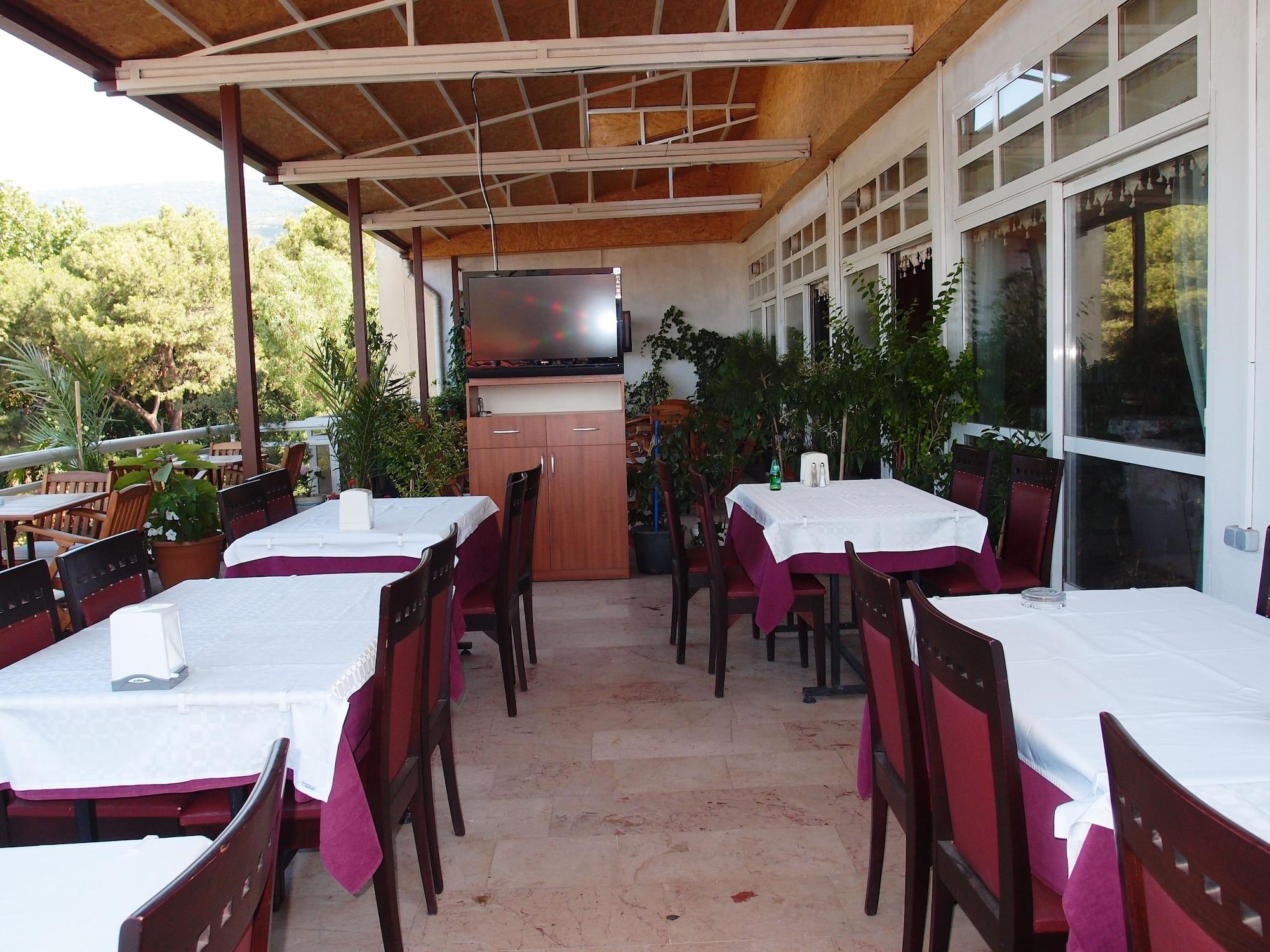 Restaurant Otel Tirem