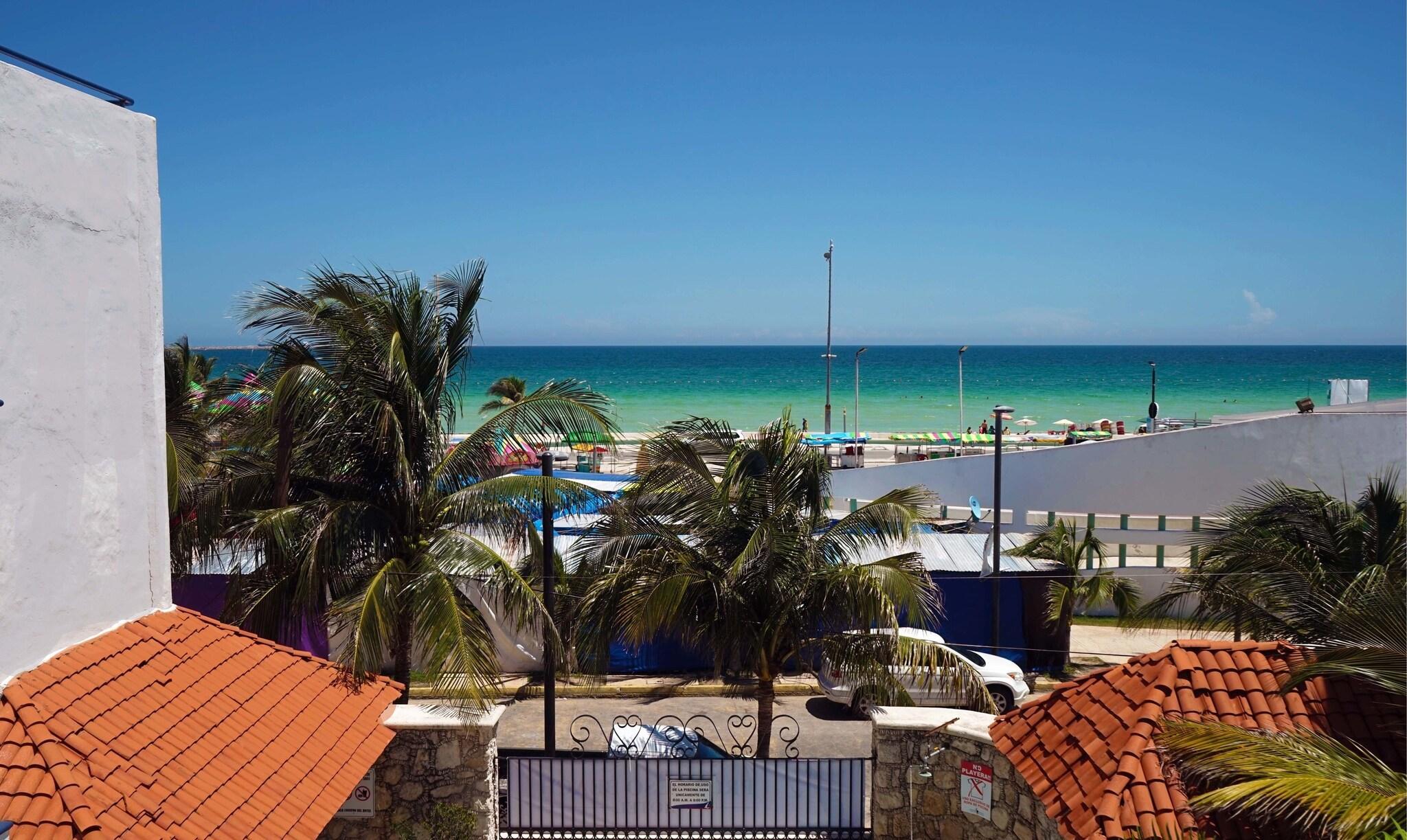 Vista Exterior Progreso Beach Hotel