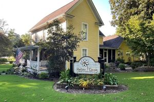 Alojamiento - Yellow Daisy Bed and Breakfast