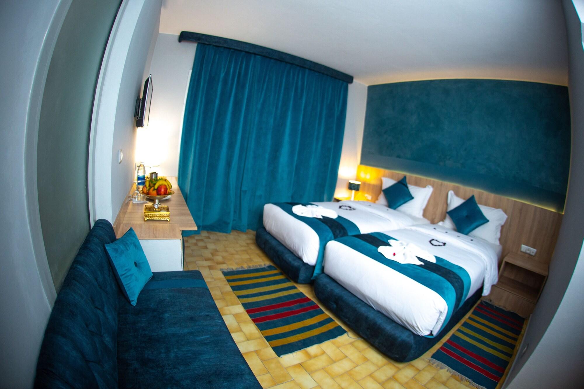 Habitación Hotel Karam Palace
