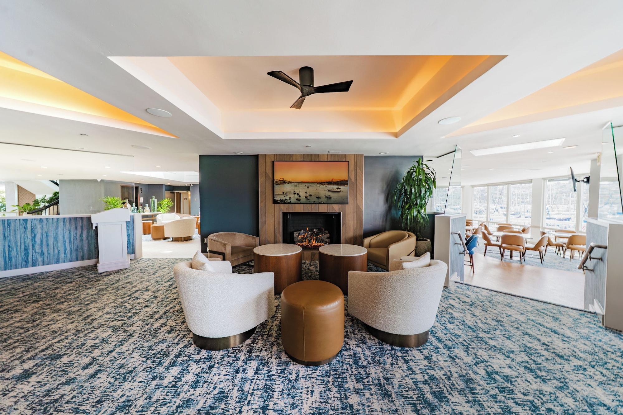 Restaurant Bay Club Hotel & Marina