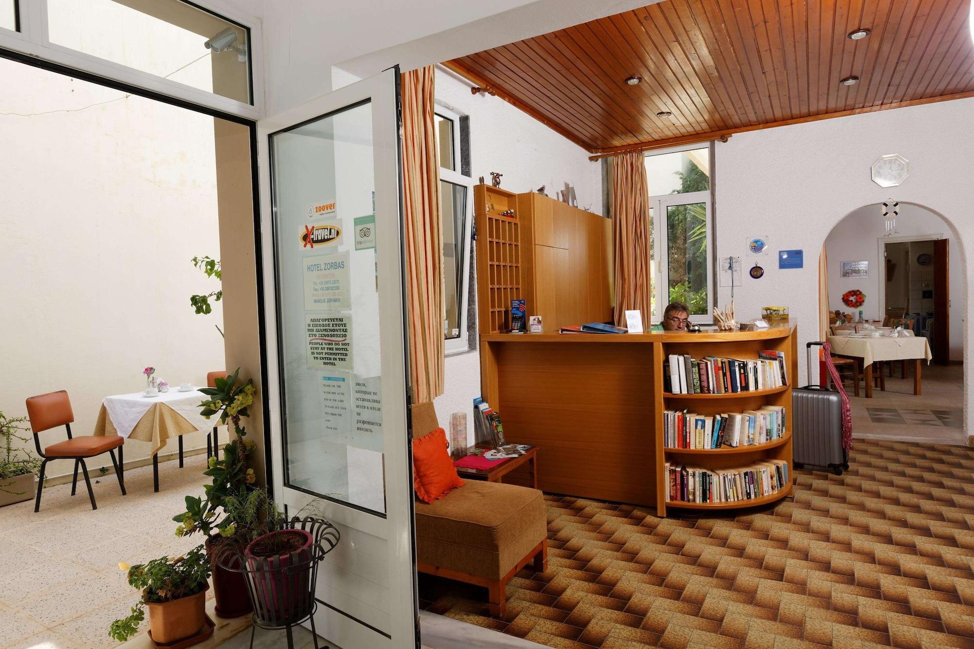Vista Lobby Zorbas Beach Hotel