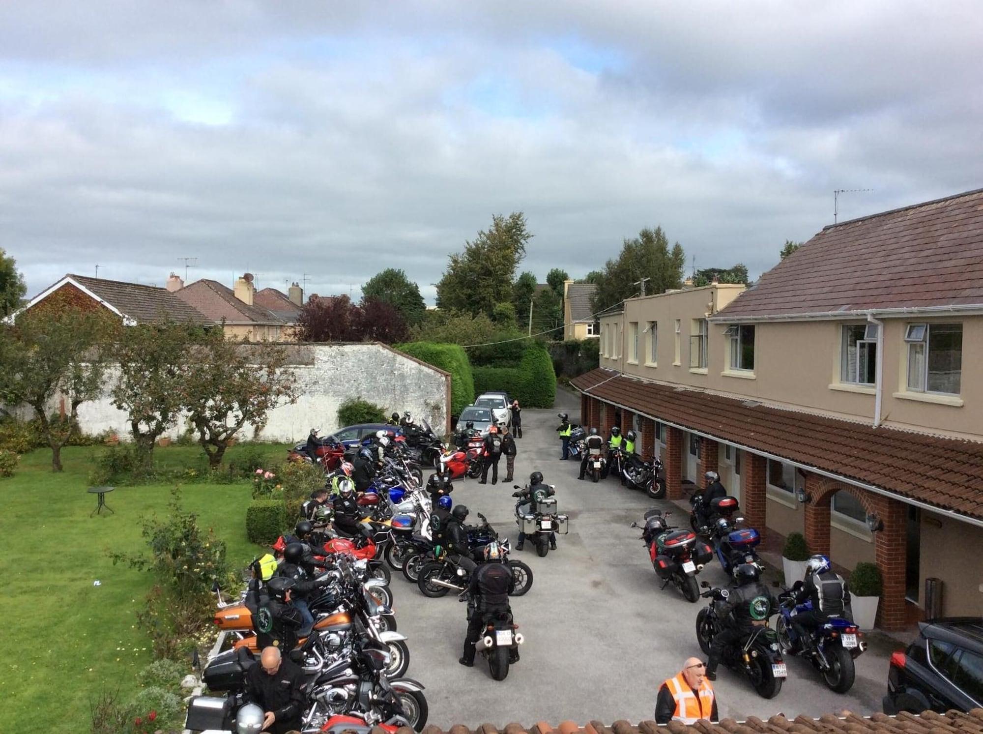 Vista Exterior The Gardens guest accommodation