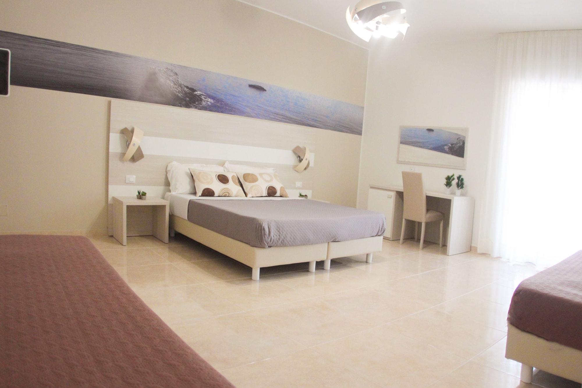 Varios A'mantia hotel