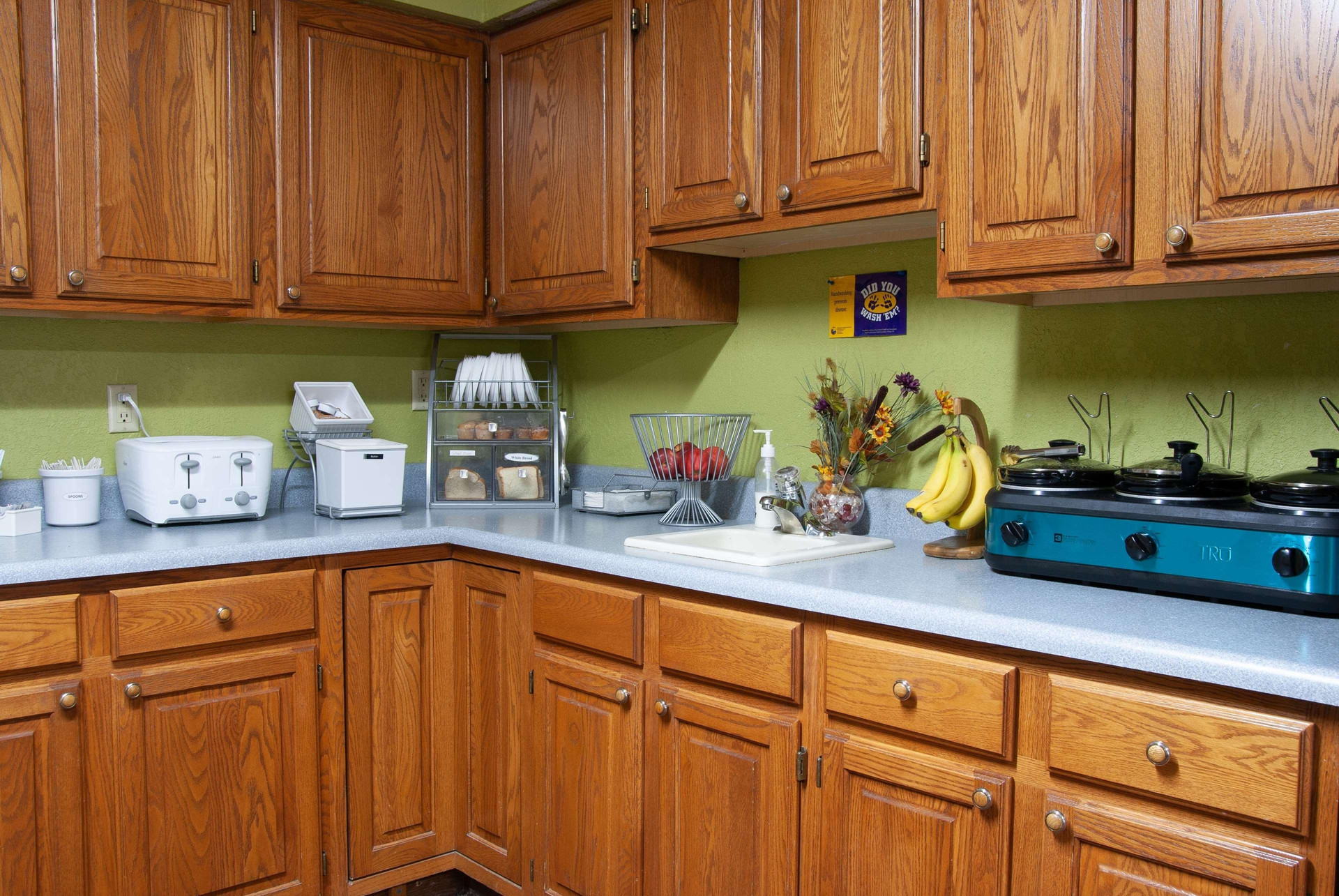 Restaurant Super 8 by Wyndham Arkansas City KS