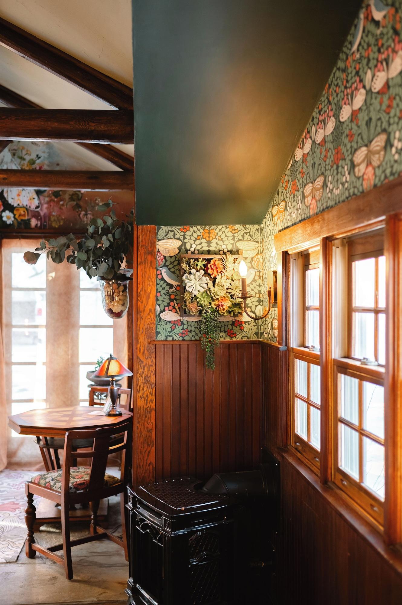 Restaurant Highland Haven Creekside Inn