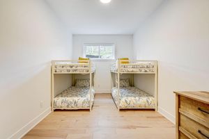 Alquiler Vacacional - Large condo view & access to Lac Massawippi, near Ski Orford, Magog, Sherbrooke!