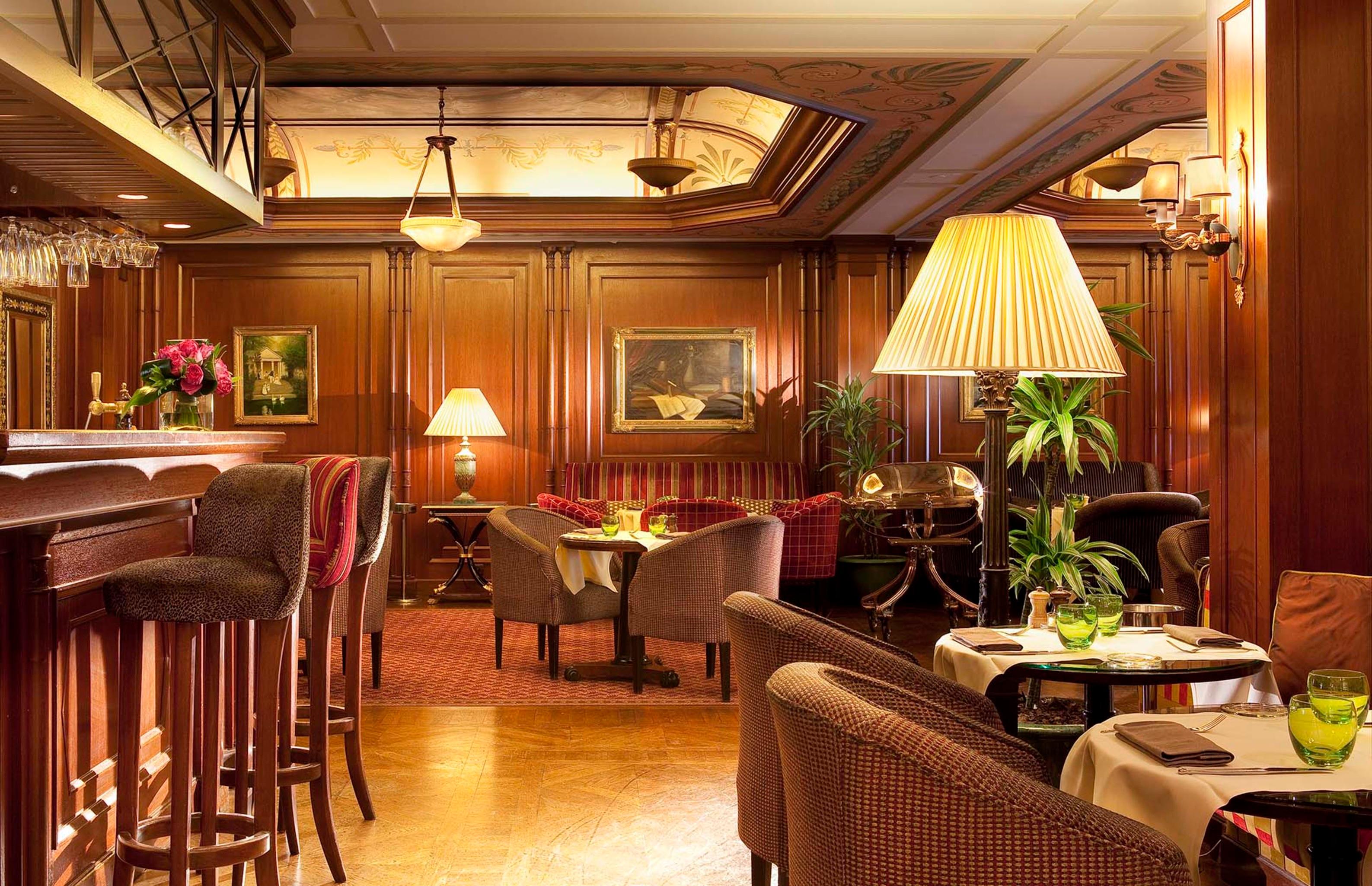 Bar/Salón Hotel Napoleon