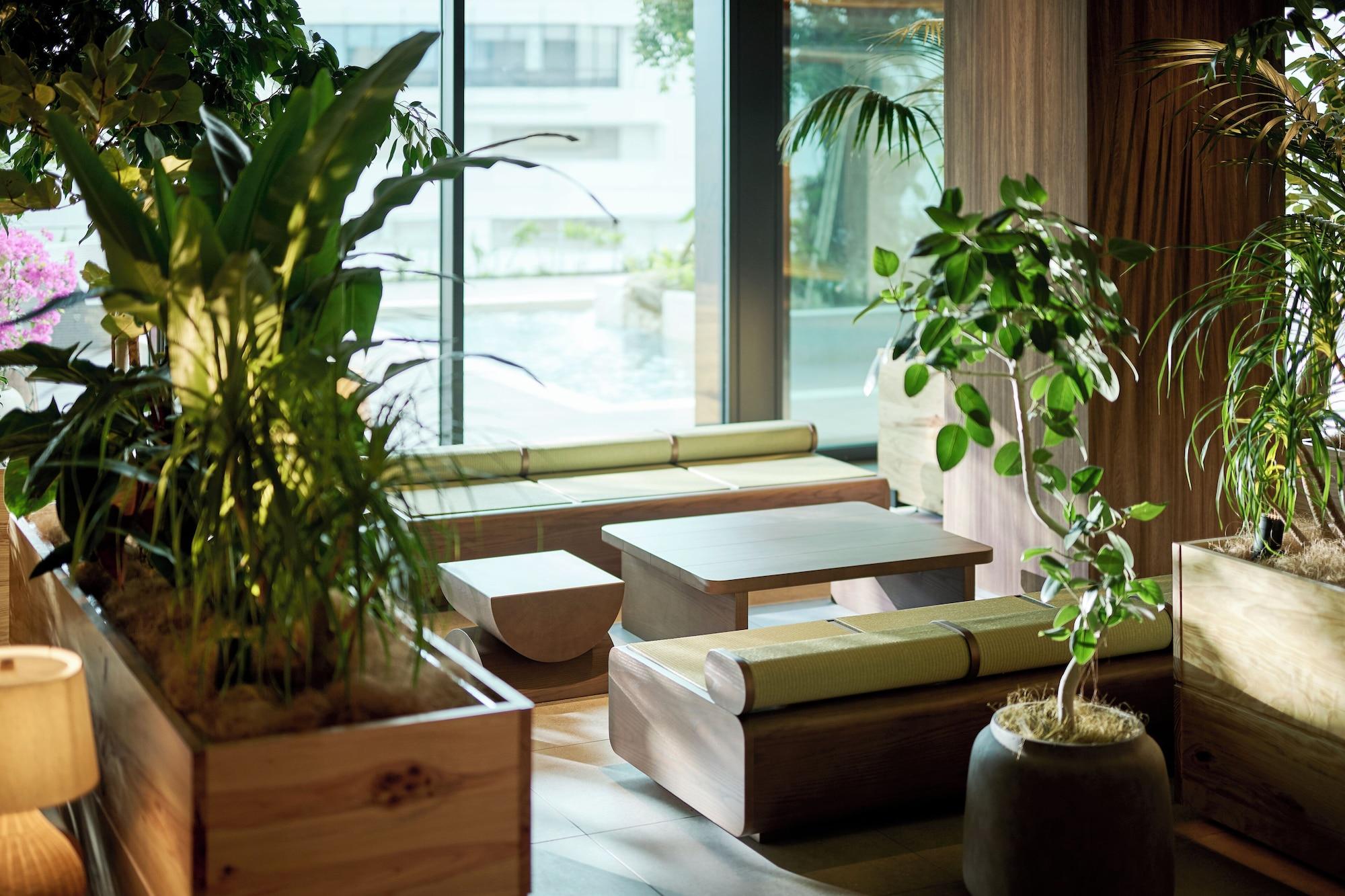 Vista Lobby The Royal Park Hotel Iconic Naha