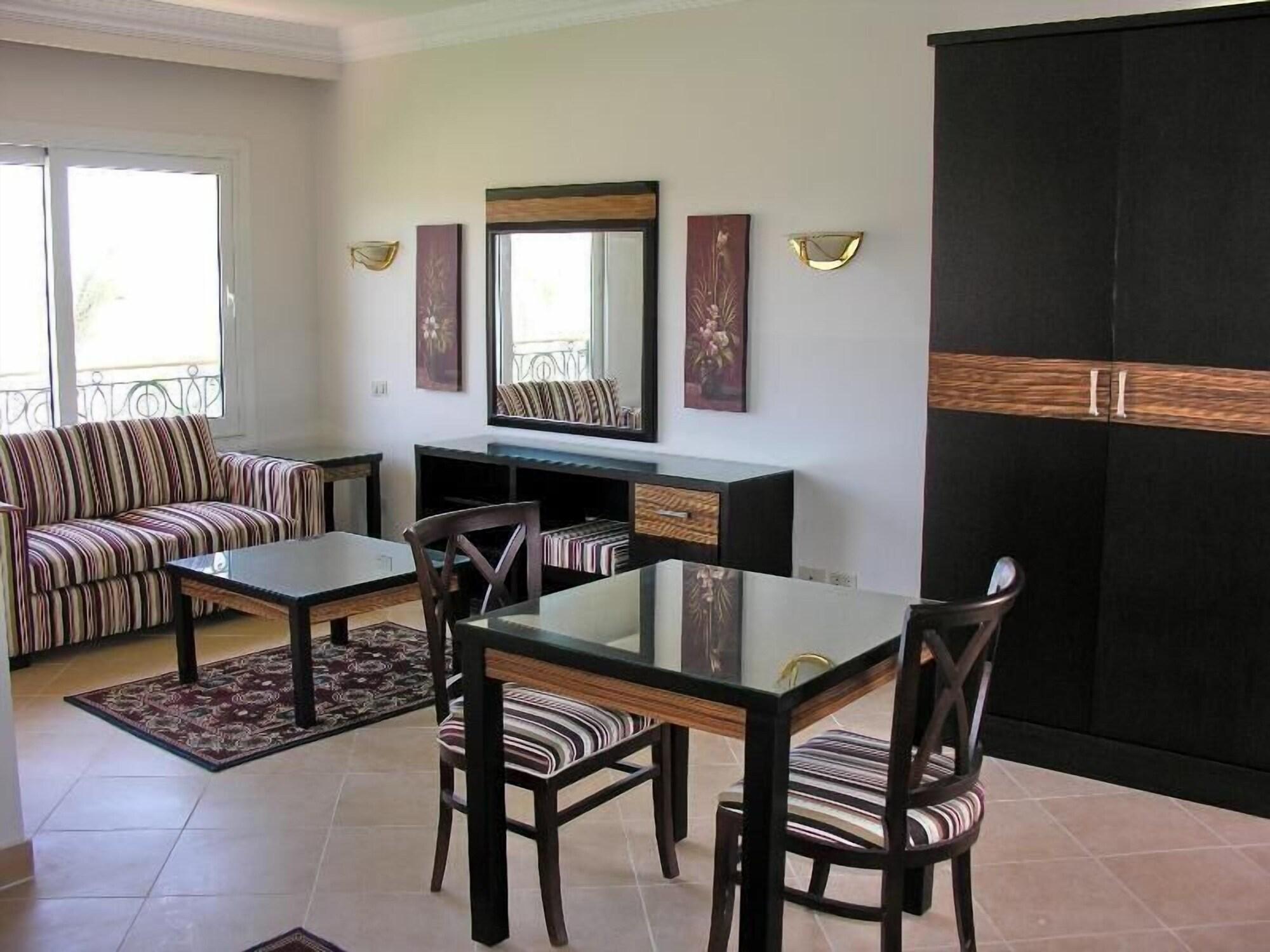 Habitación Sunset Pearl Apartments