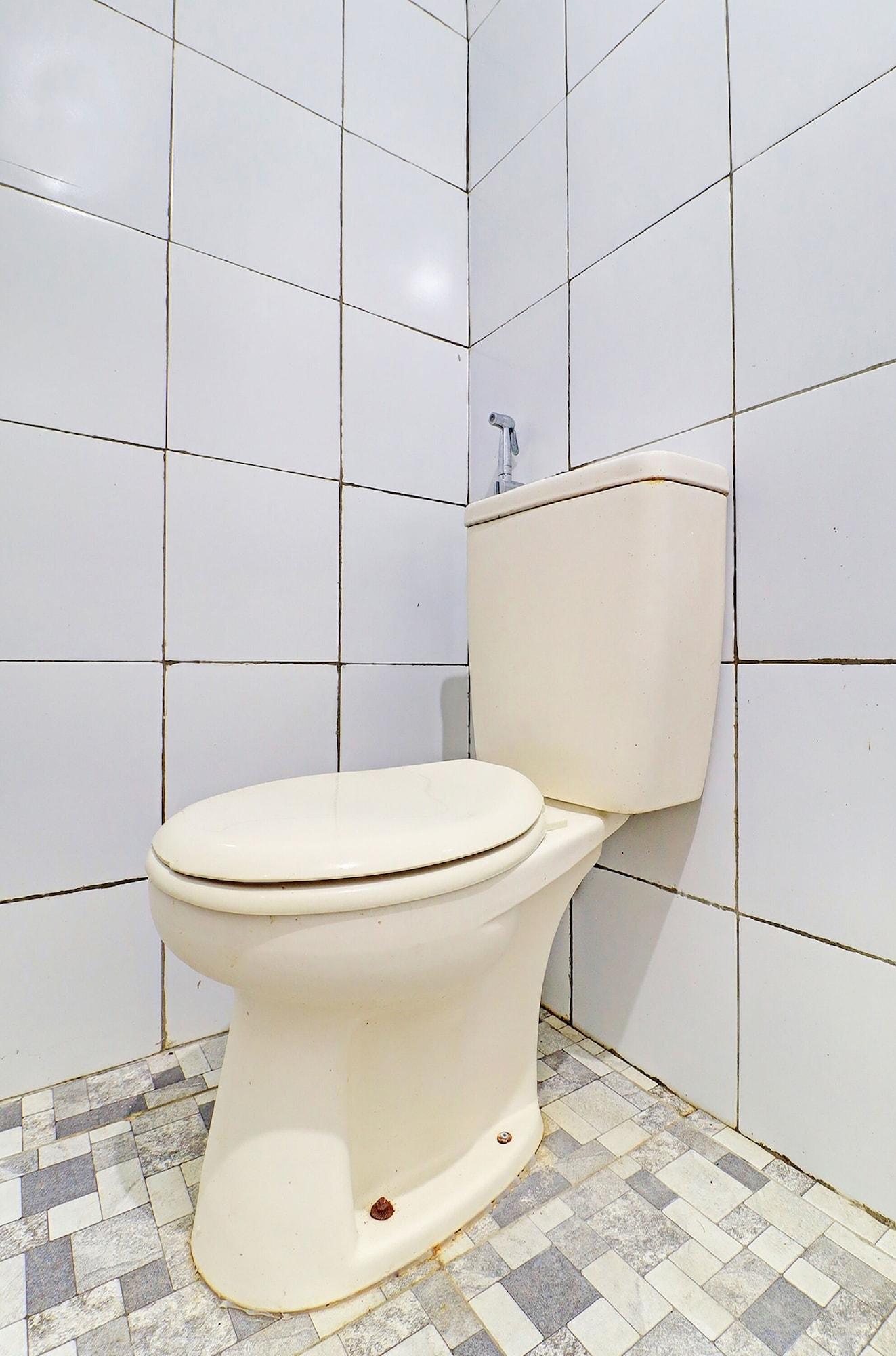 Equipamiento de Habitación Super OYO 1356 Gusti Residence