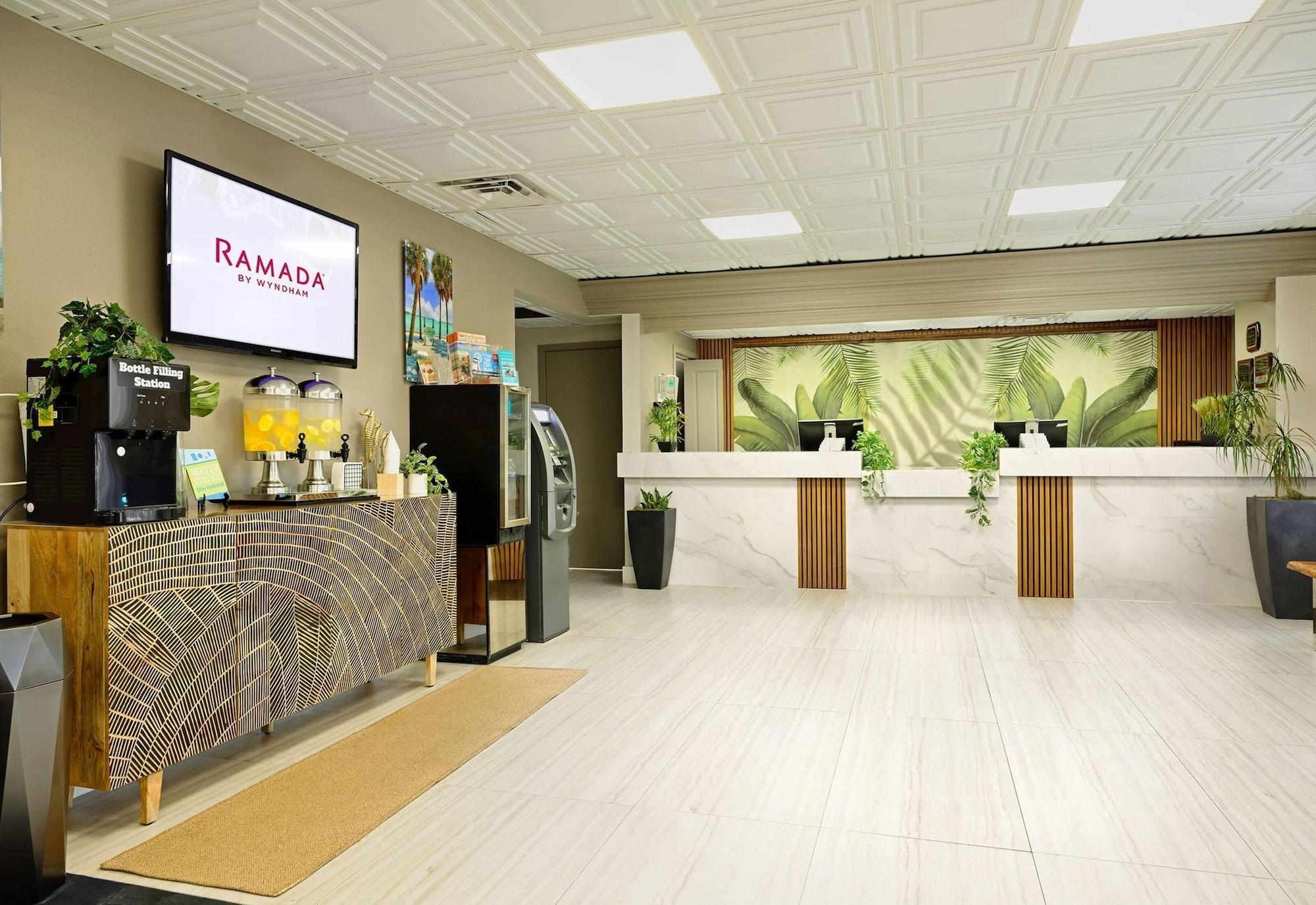 Vista Lobby Ramada by Wyndham Sarasota Waterfront