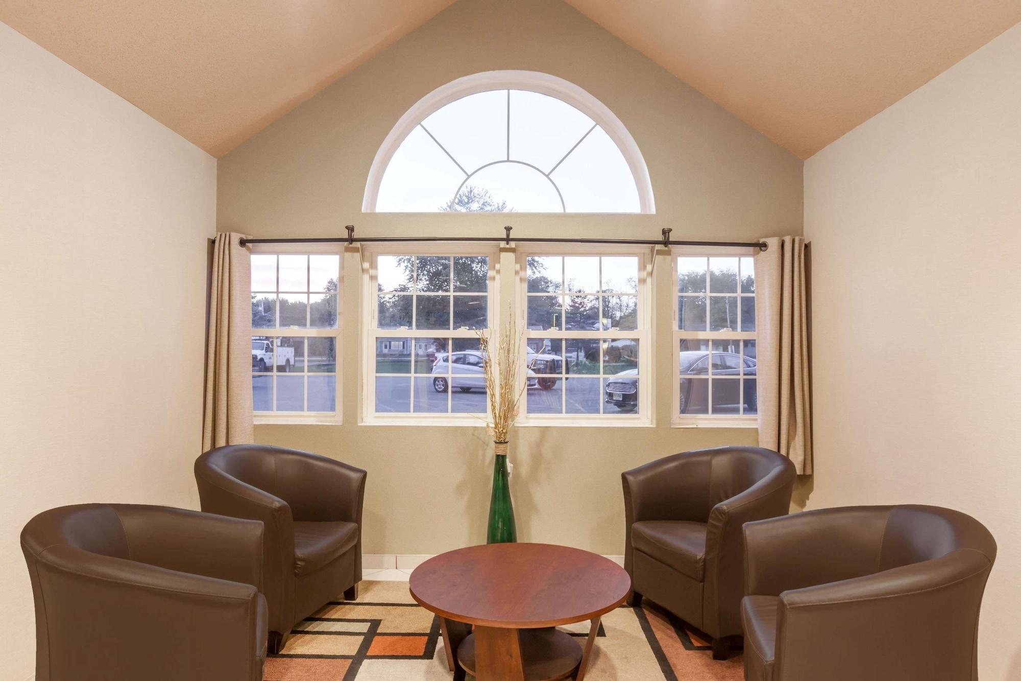 Vista Lobby Super 8 by Wyndham Schenectady/Albany Area