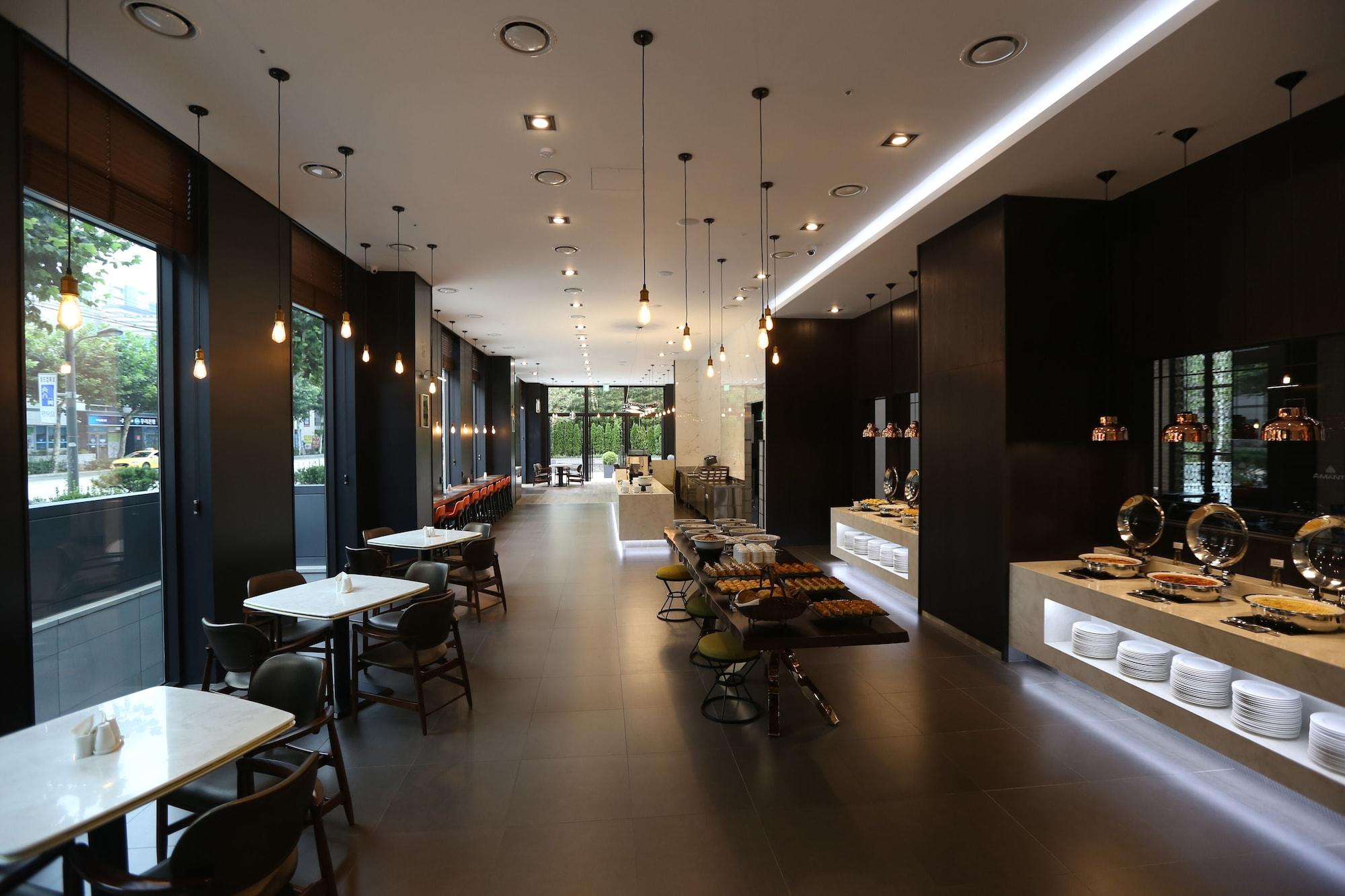 Restaurant Amanti Hotel Seoul Hongdae