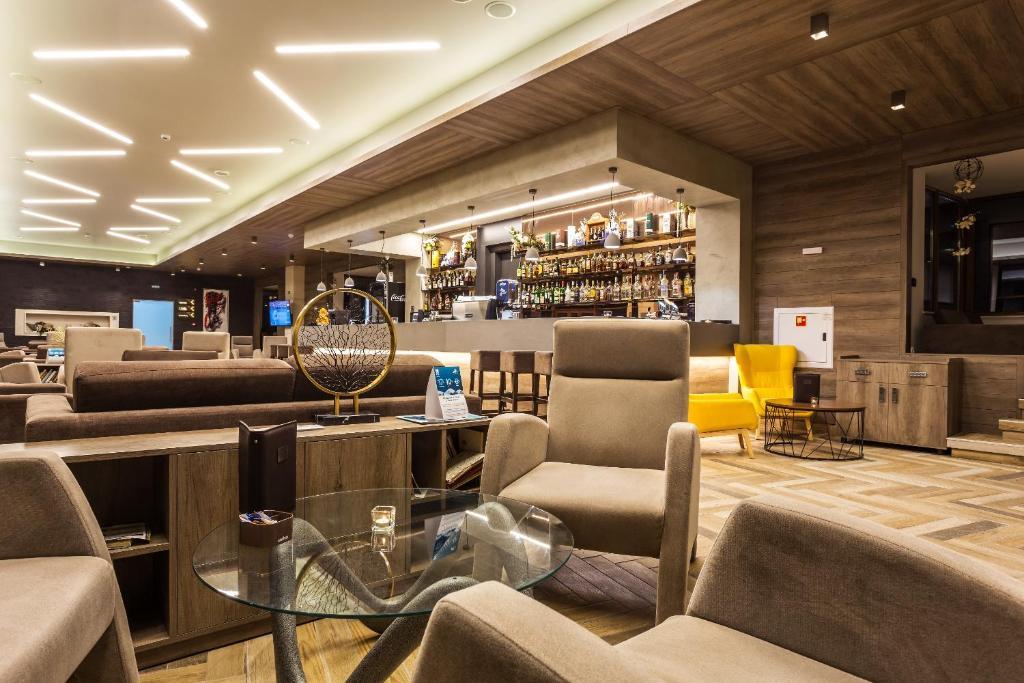 Bar/Salón Perelik