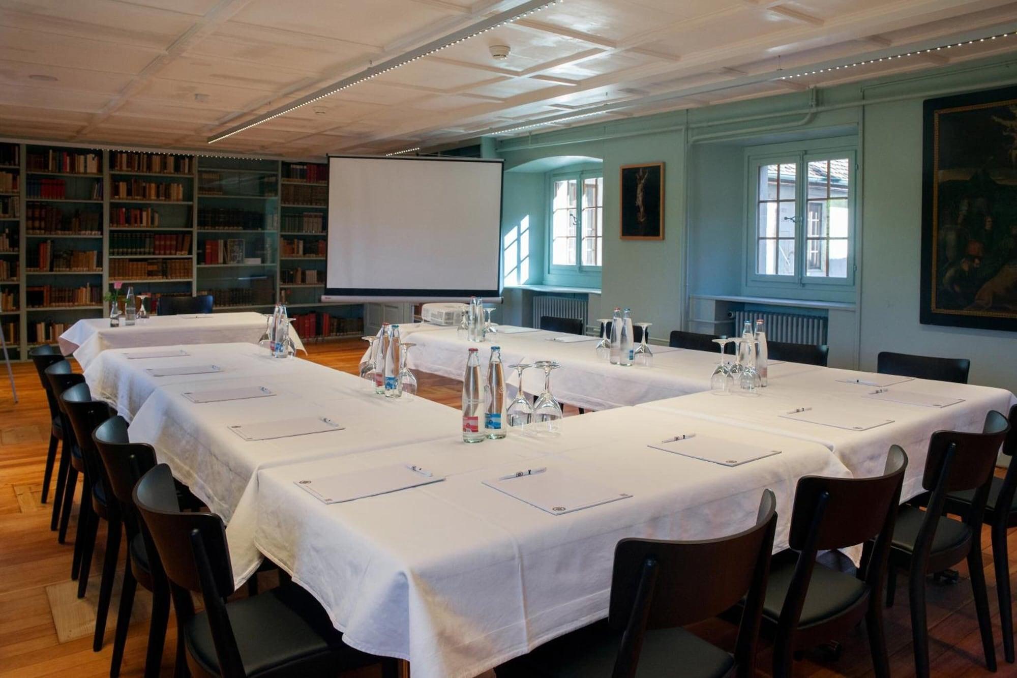 Sala de Reuniones Kloster Dornach