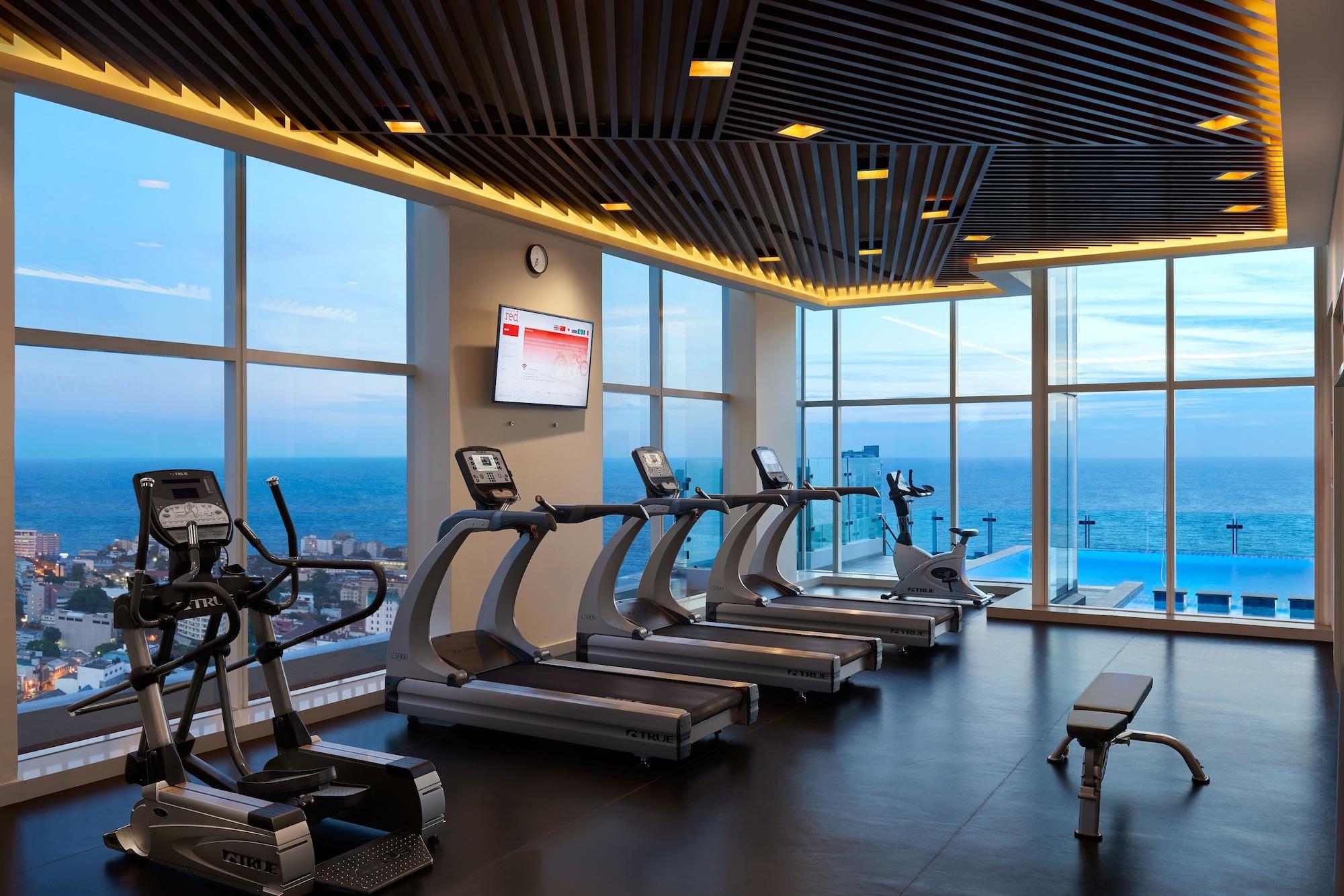 Gimnasio Cinnamon Red Colombo