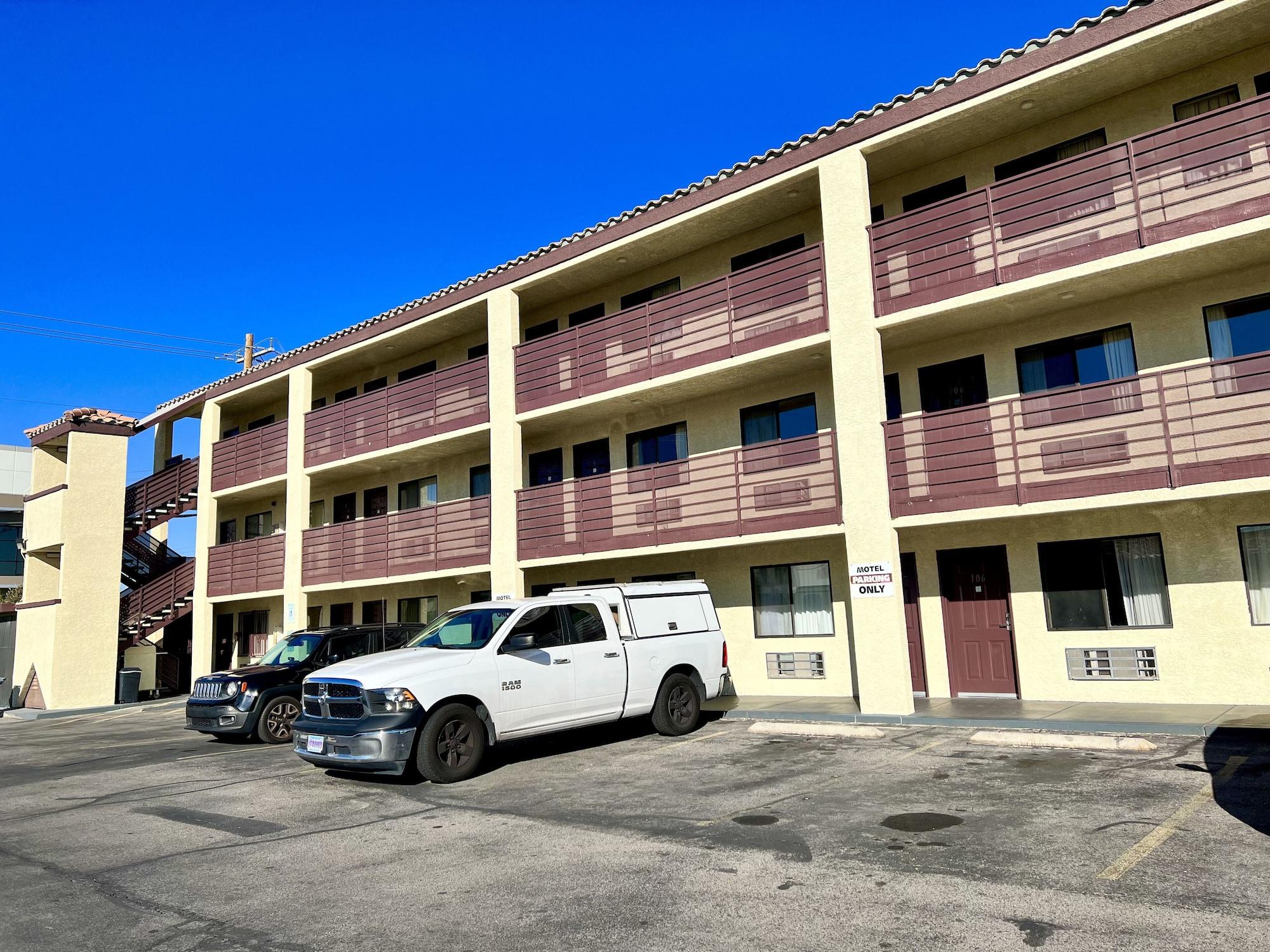 Vista Exterior Highland Inn