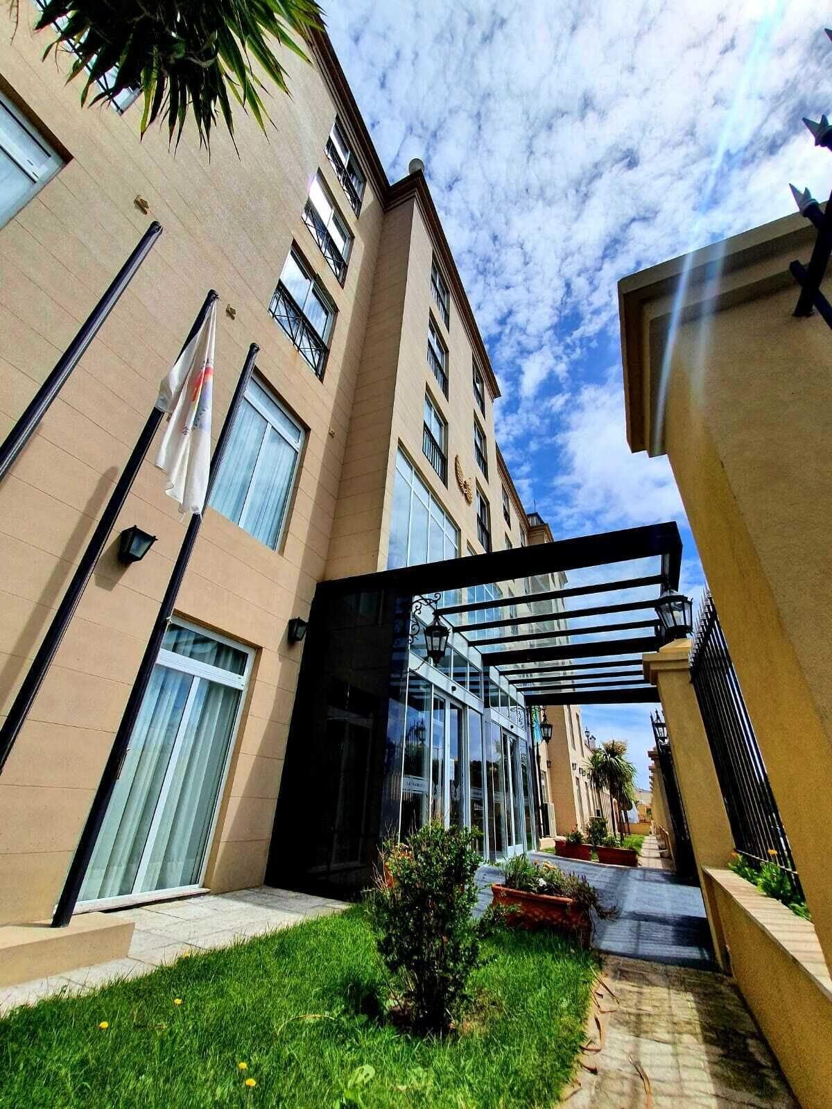 Varios Hotel El Aguila del Tuyu
