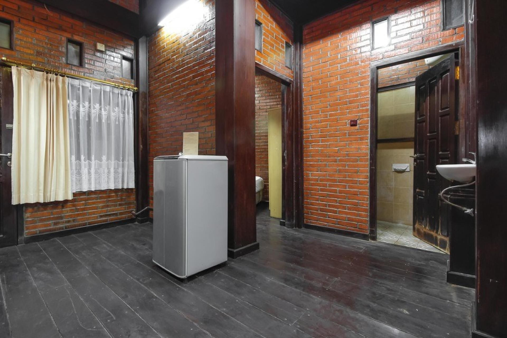 Vista Lobby RedDoorz @ Cilandak Timur