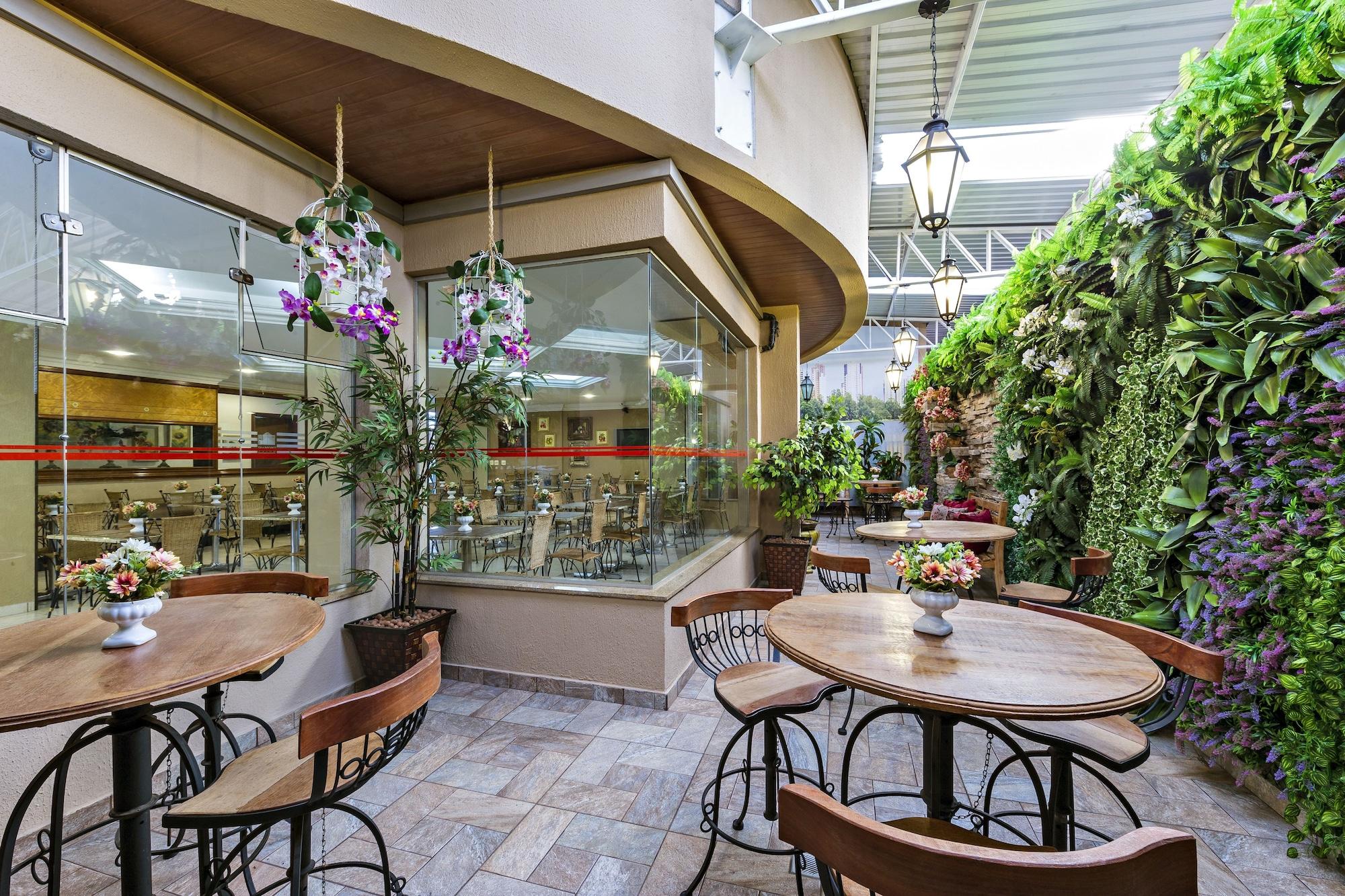 Restaurant Thomasi Hotel Londrina