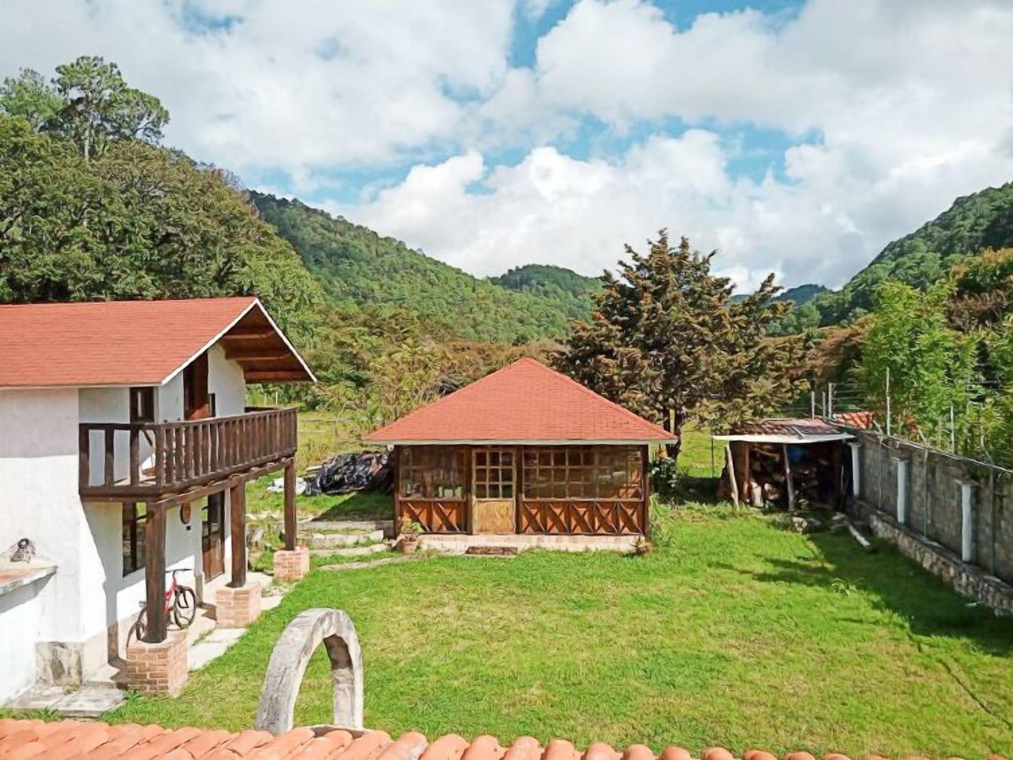 Calkiní Cabañas By Rotamundos San Cristóbal de las Casas | Cabañas en  Despegar