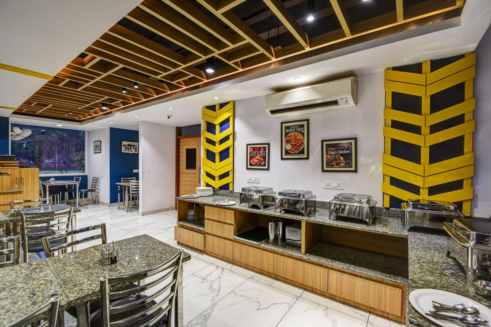 Restaurant National YMCA Hostel