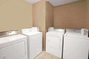 Alojamiento - Ramada by Wyndham Houston Intercontinental Airpt S