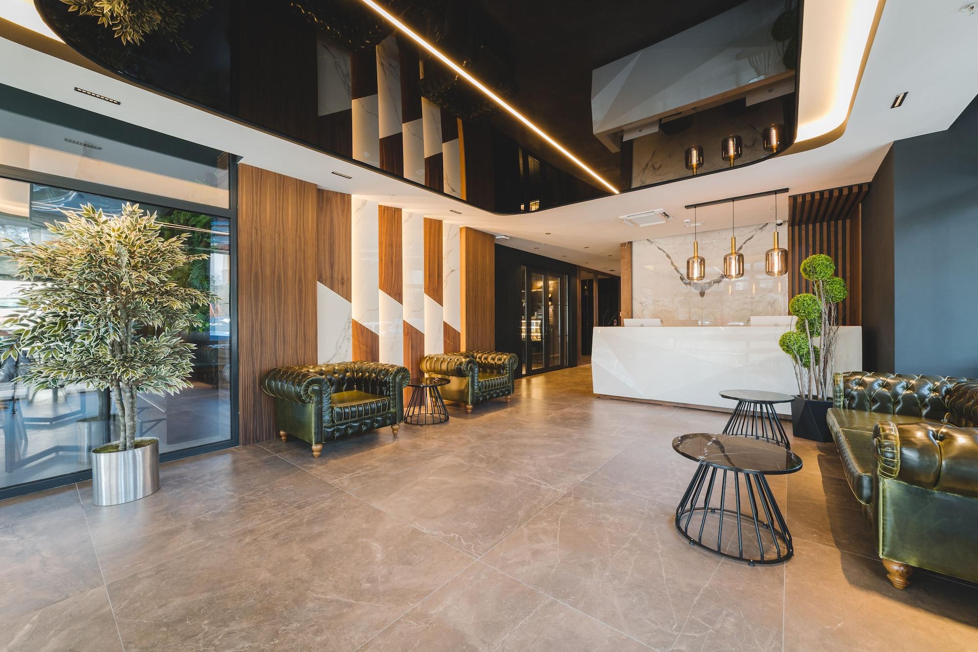 Vista Lobby BRISTOL HOTEL