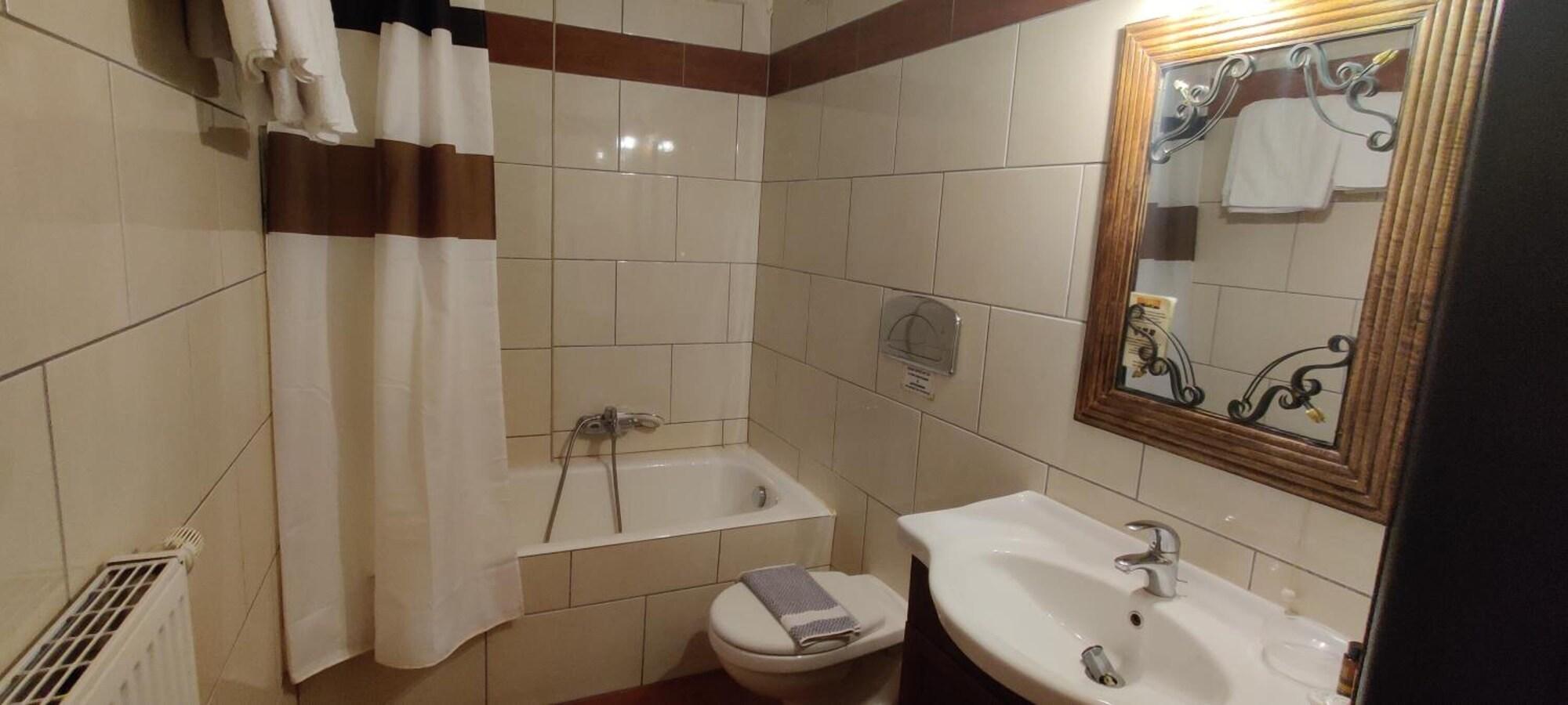 Equipamiento de Habitación Hotel Magiossi