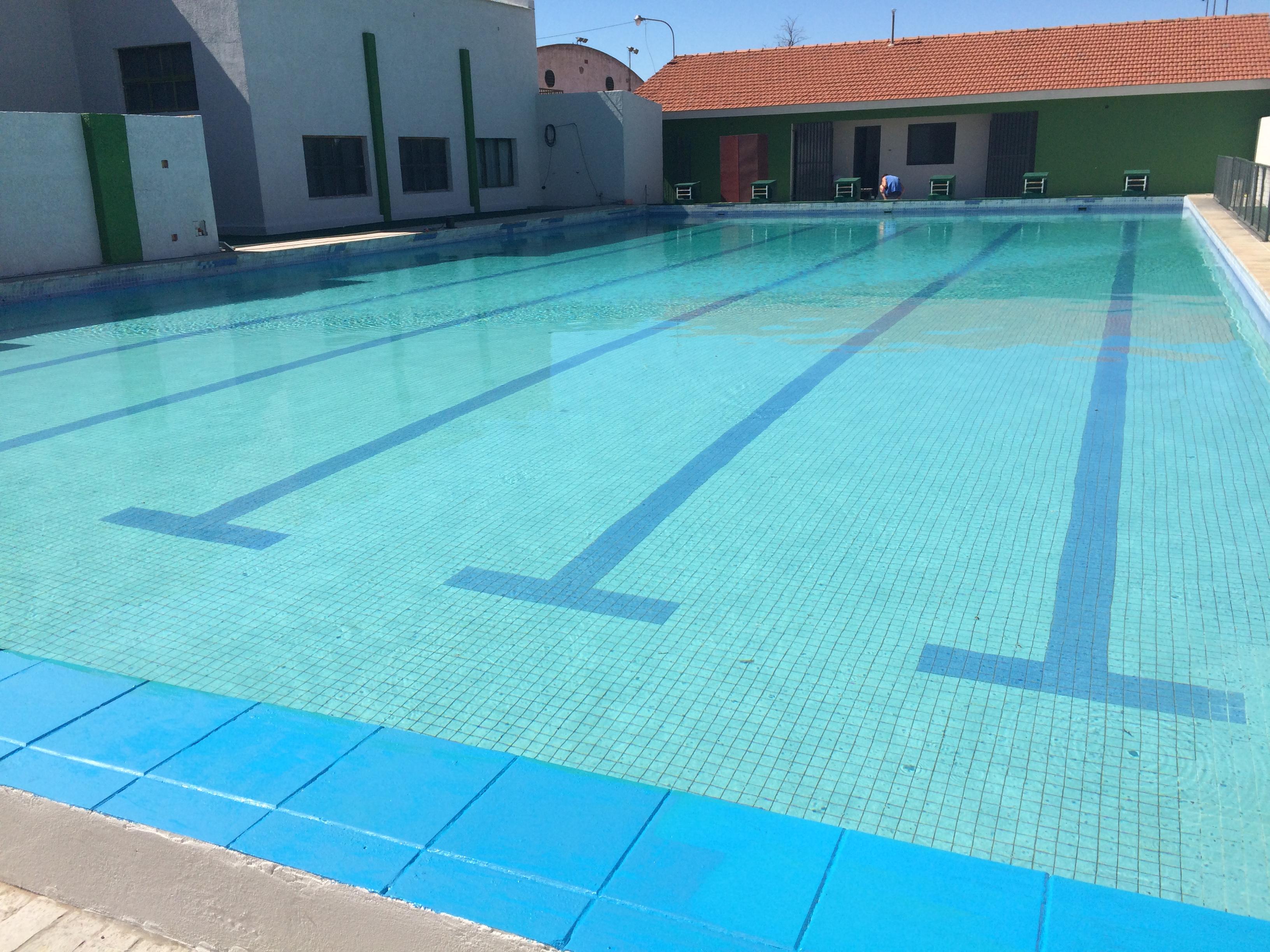 Vista Piscina Hotel Euzko Alkartasuna