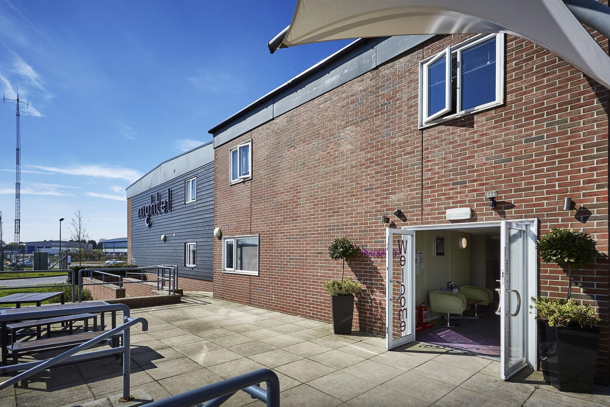 Vista Exterior Nightel