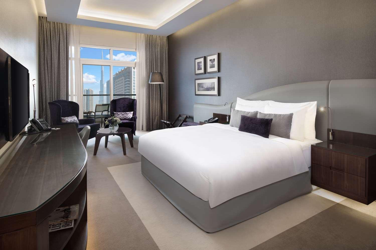 Quarto Radisson Blu Hotel Dubai Waterfront