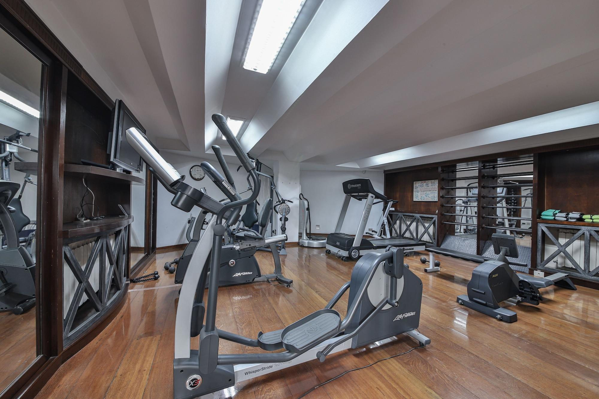 Gimnasio Le Suisse Elegance Hotel