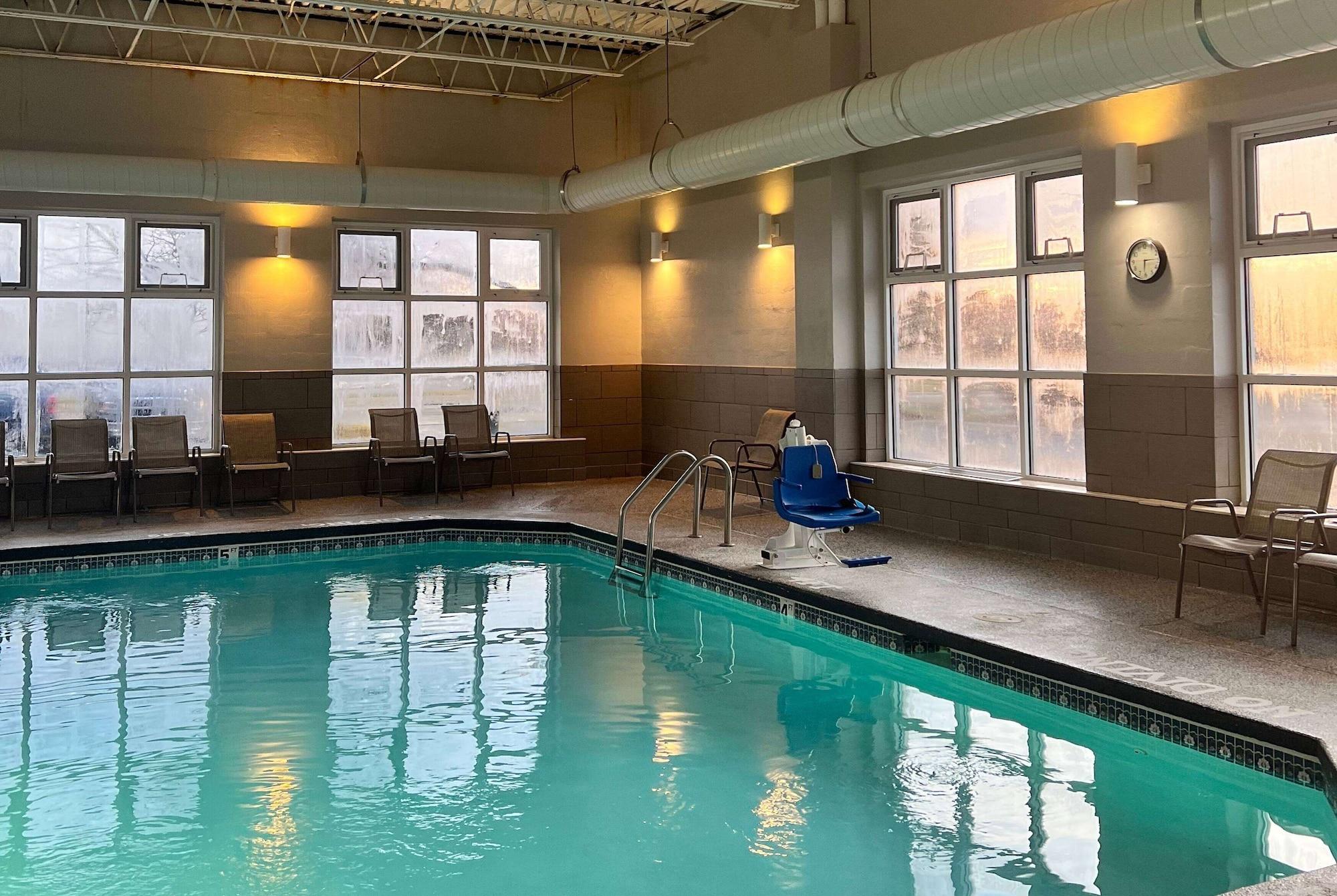 Varios La Quinta Inn & Suites by Wyndham Detroit Utica