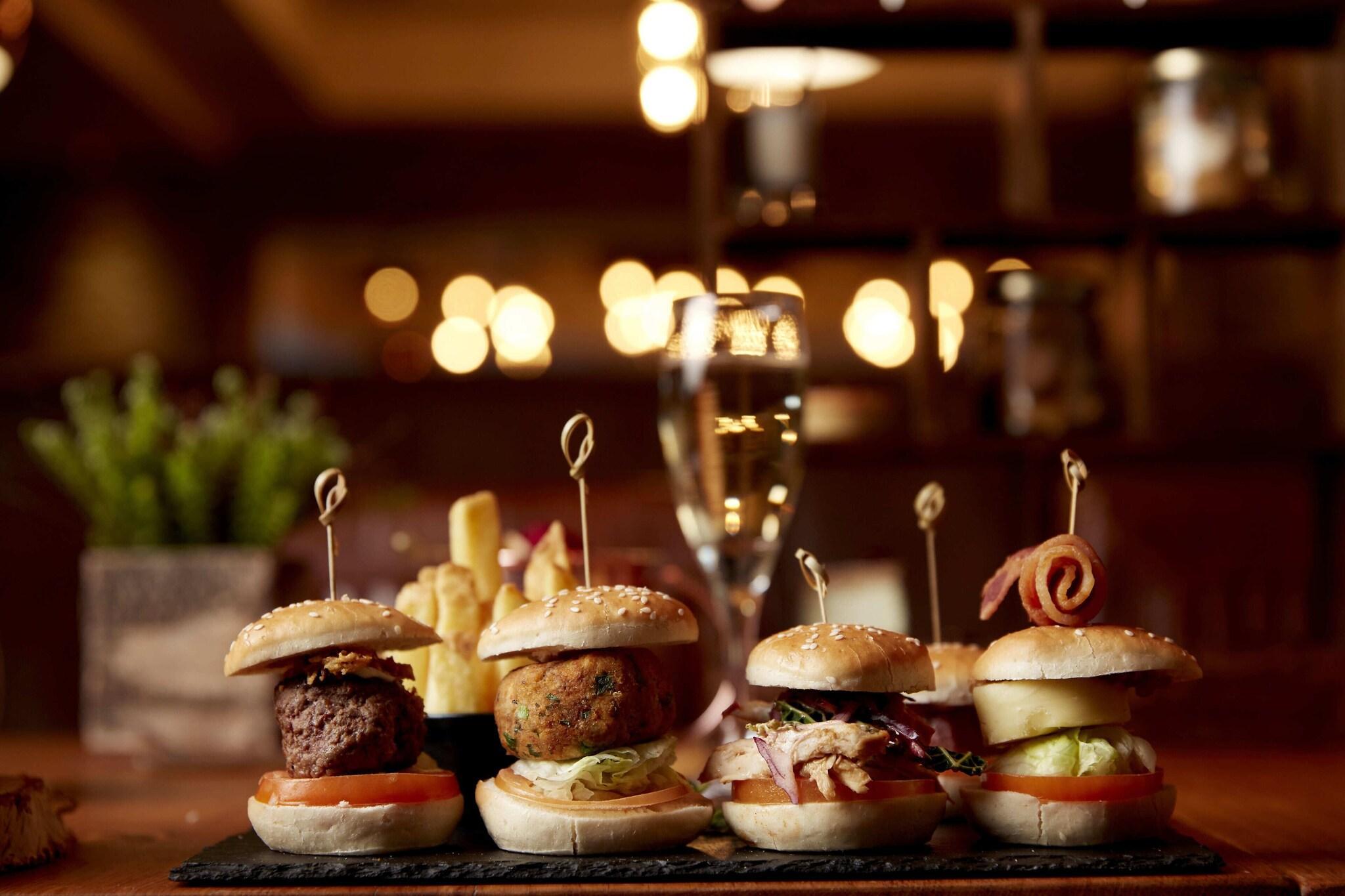 Restaurant Coldra Court Hotel by Celtic Manor