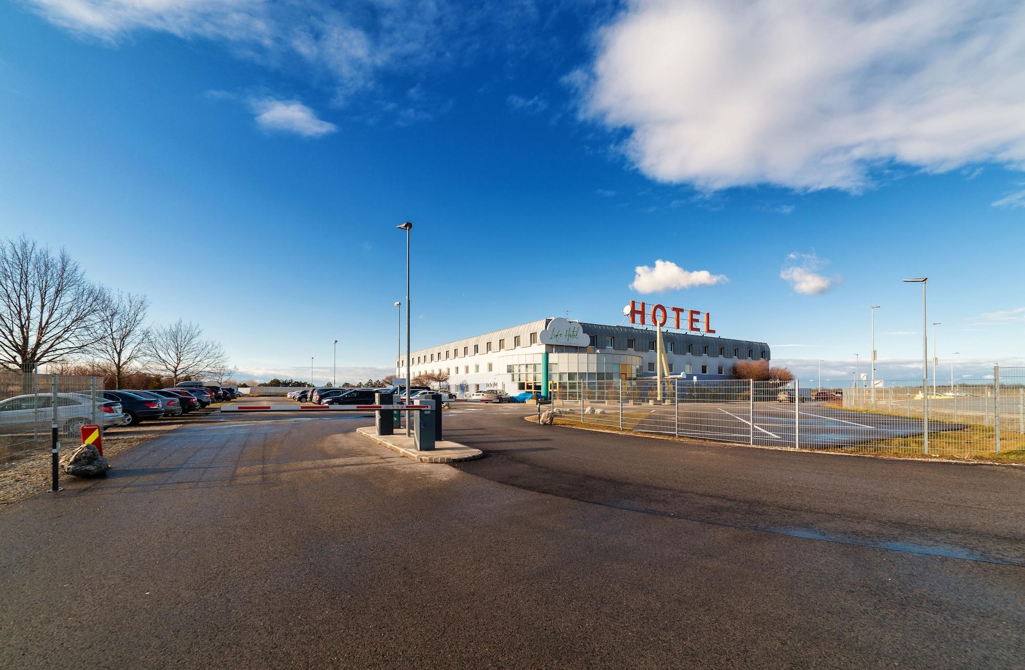 Vista Exterior Life Hotel