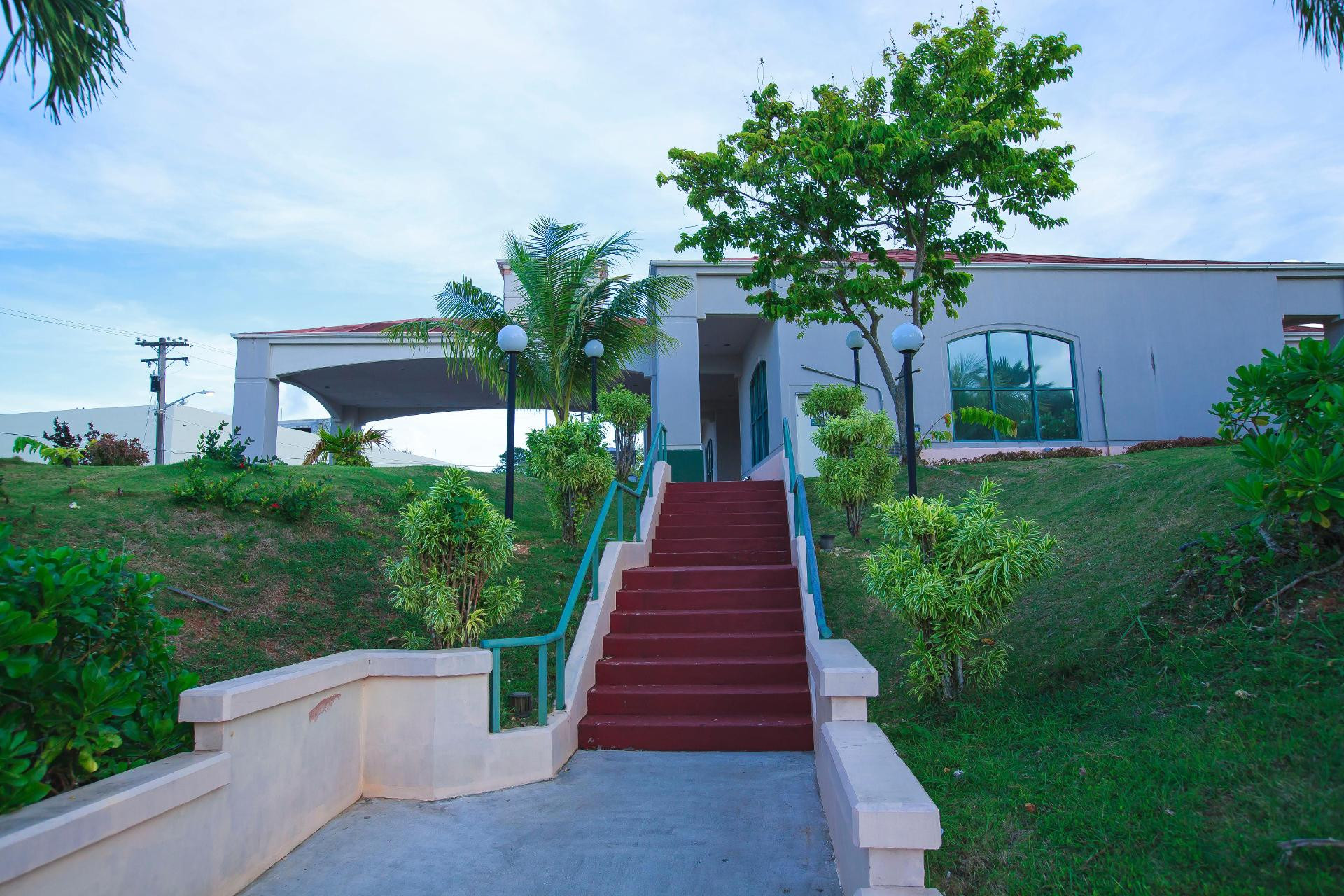 Vista Exterior Garden Villa Hotel