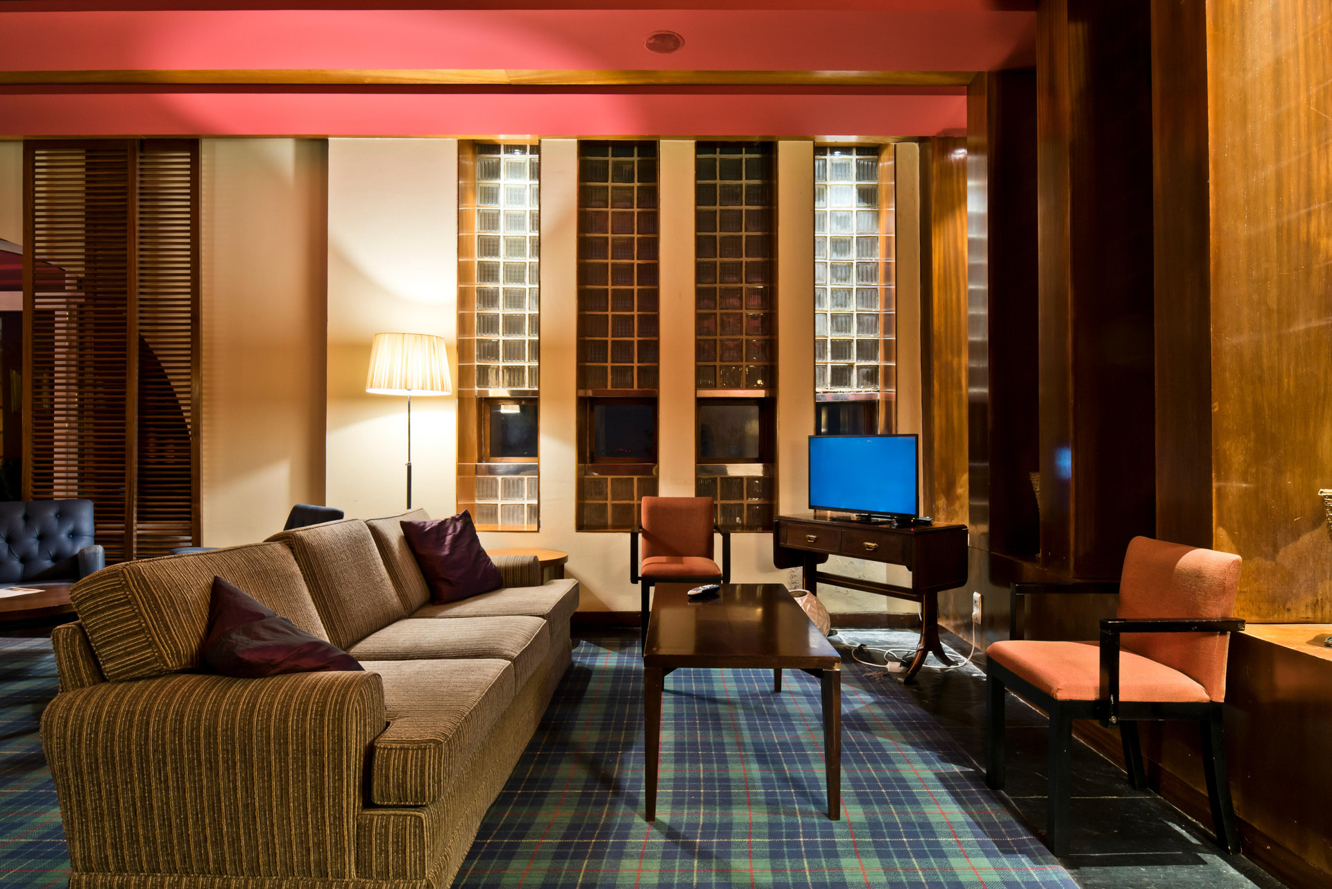 Bar/Salón Hotel Golden Tulip Caramulo